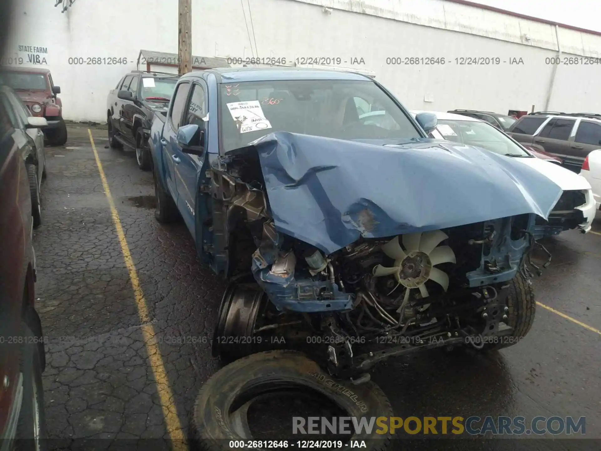 1 Photograph of a damaged car 3TMCZ5AN9KM192948 TOYOTA TACOMA 2019