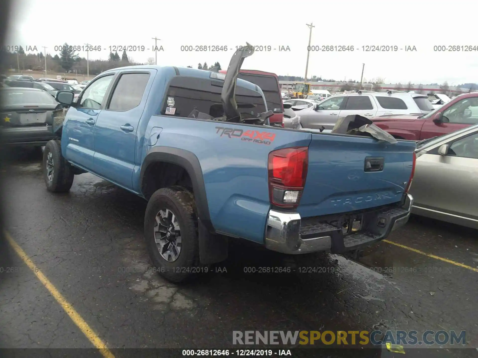 3 Photograph of a damaged car 3TMCZ5AN9KM192948 TOYOTA TACOMA 2019