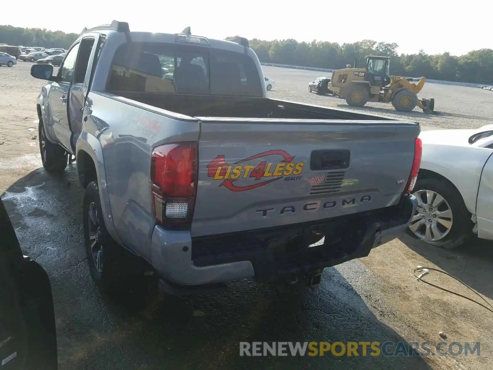 3 Photograph of a damaged car 3TMCZ5AN9KM199673 TOYOTA TACOMA 2019