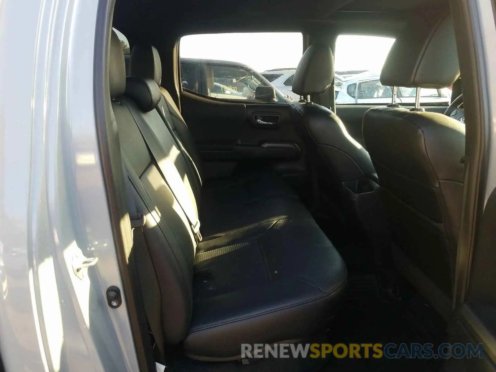 6 Photograph of a damaged car 3TMCZ5AN9KM205844 TOYOTA TACOMA 2019