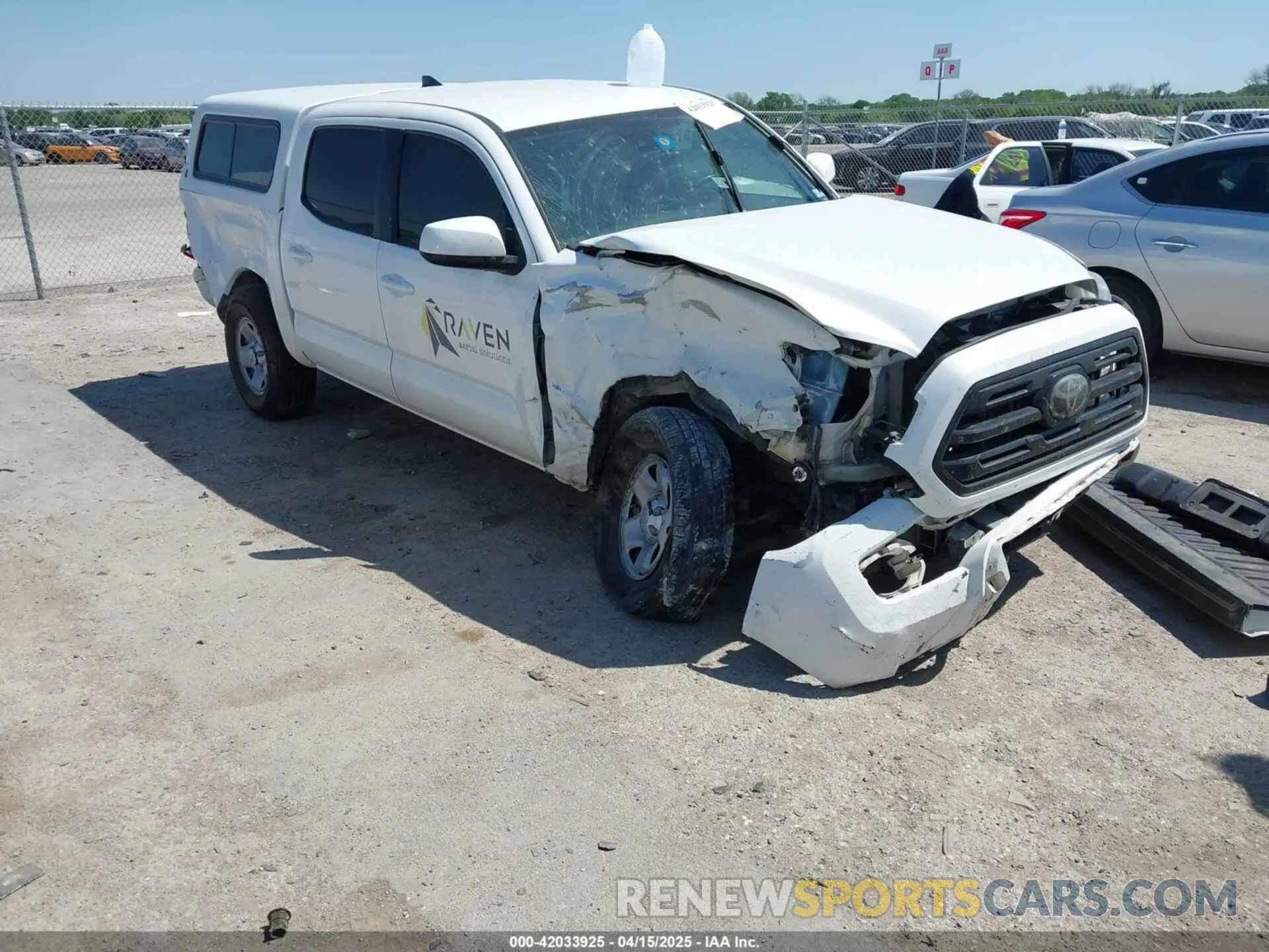 1 Photograph of a damaged car 3TMCZ5AN9KM211420 TOYOTA TACOMA 2019