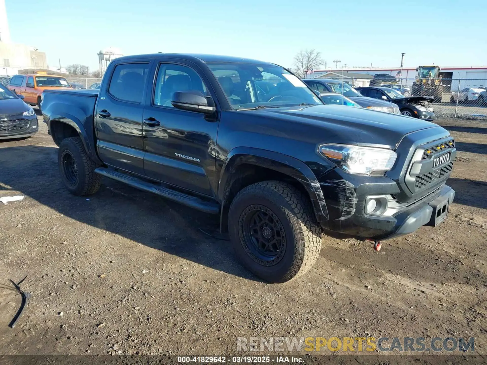1 Photograph of a damaged car 3TMCZ5AN9KM228461 TOYOTA TACOMA 2019