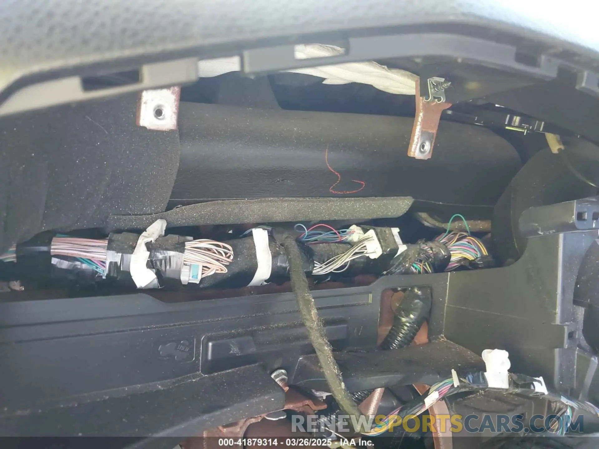 7 Photograph of a damaged car 3TMCZ5AN9KM232882 TOYOTA TACOMA 2019