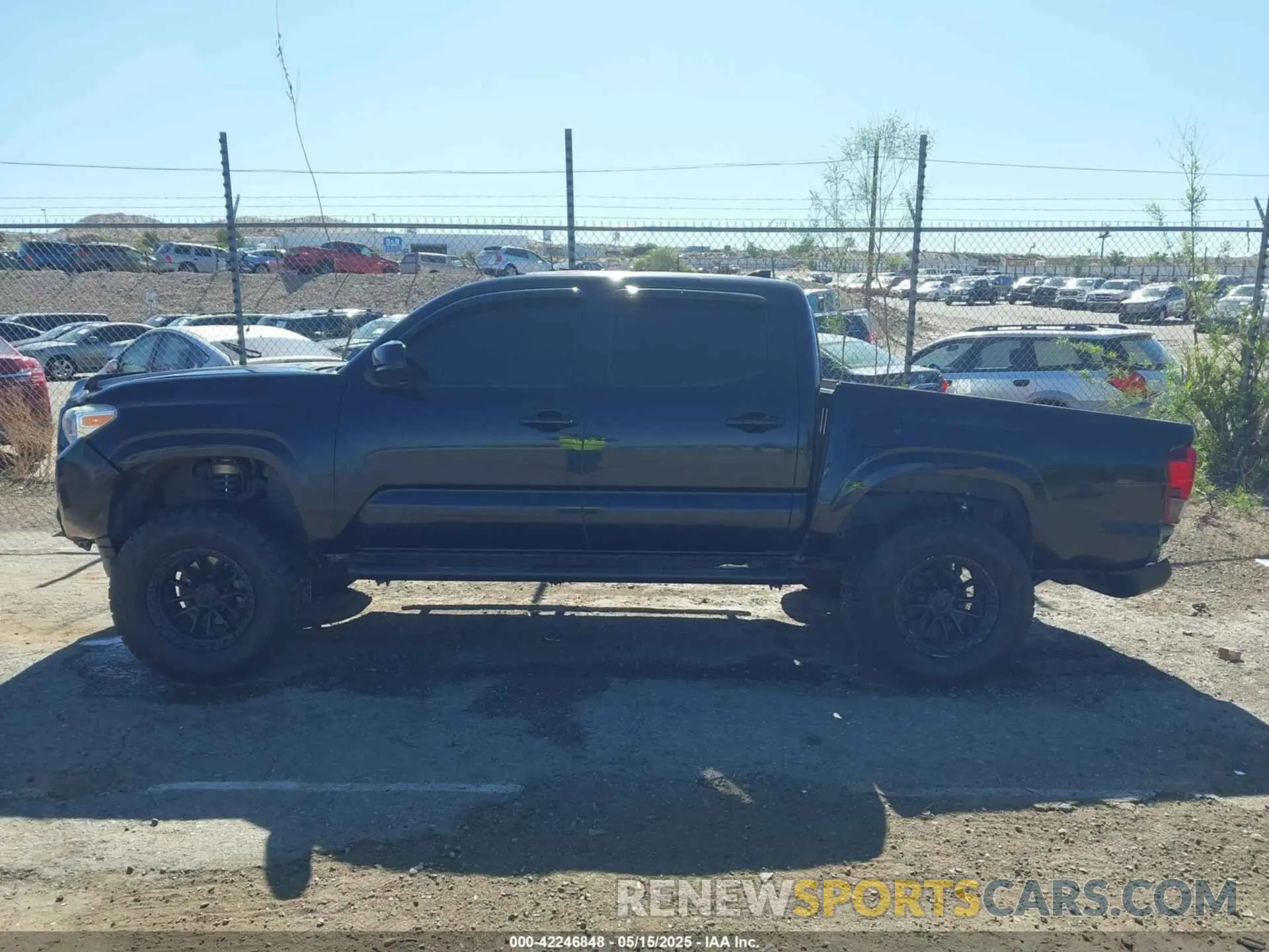 14 Photograph of a damaged car 3TMCZ5AN9KM246846 TOYOTA TACOMA 2019