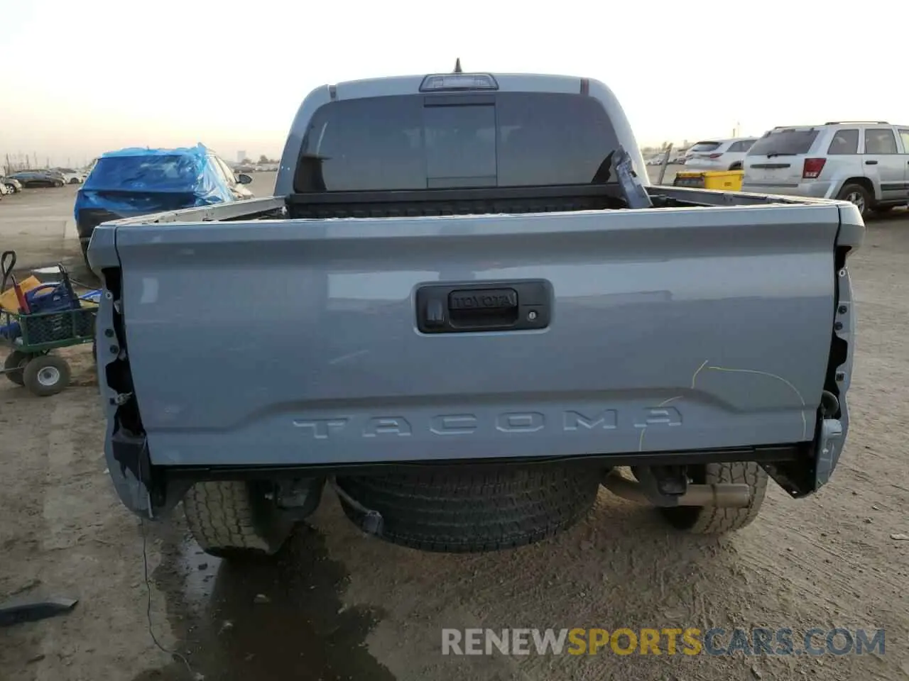 6 Photograph of a damaged car 3TMCZ5AN9KM281936 TOYOTA TACOMA 2019