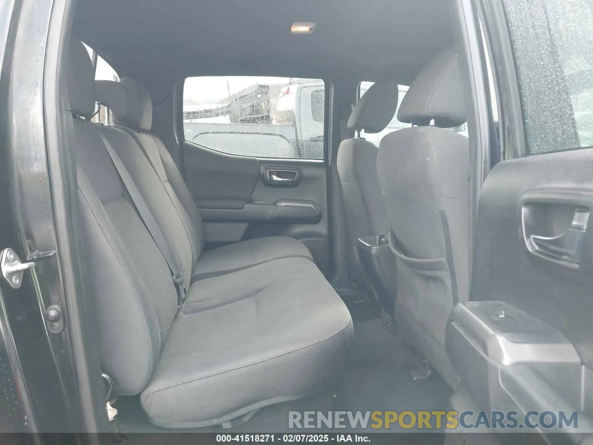 8 Photograph of a damaged car 3TMCZ5ANXKM191226 TOYOTA TACOMA 2019