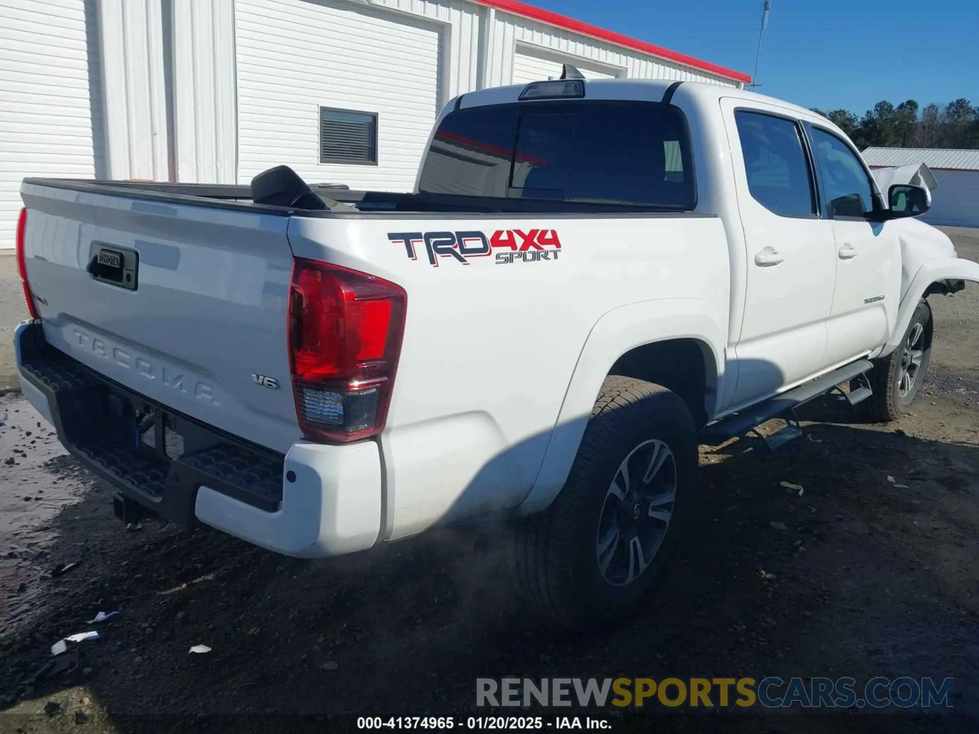 4 Photograph of a damaged car 3TMCZ5ANXKM195356 TOYOTA TACOMA 2019
