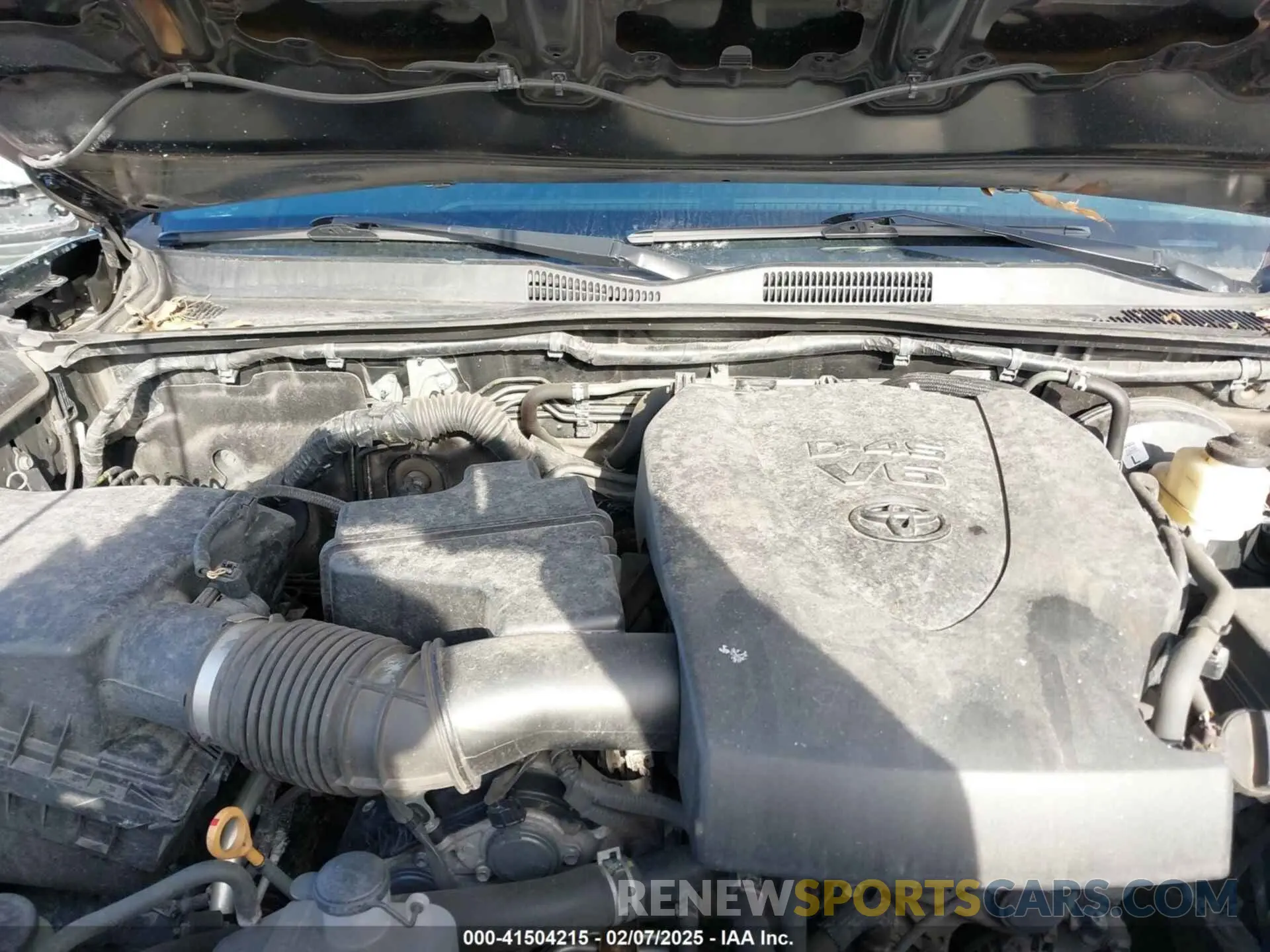 10 Photograph of a damaged car 3TMCZ5ANXKM200572 TOYOTA TACOMA 2019