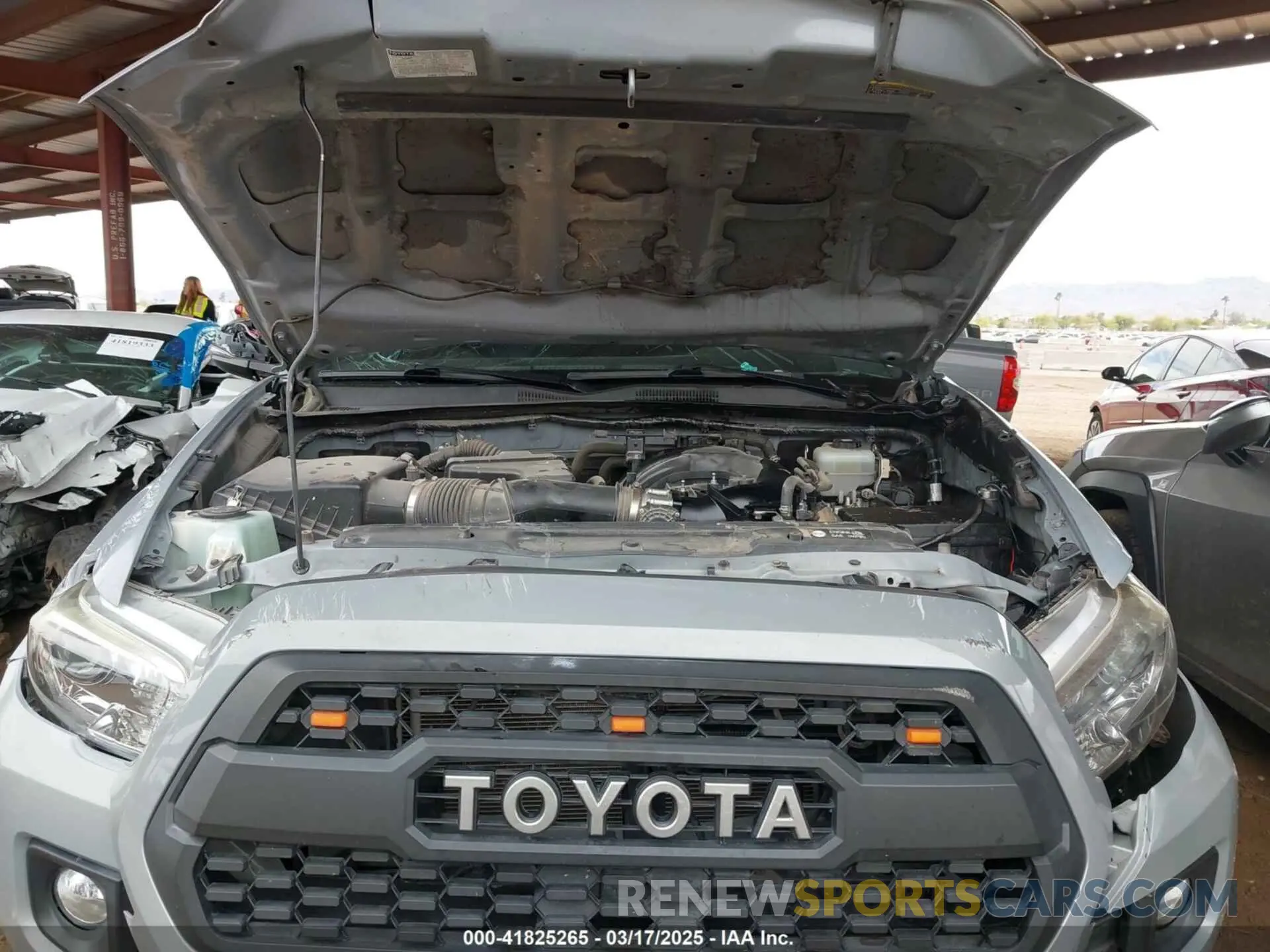 10 Photograph of a damaged car 3TMCZ5ANXKM225066 TOYOTA TACOMA 2019