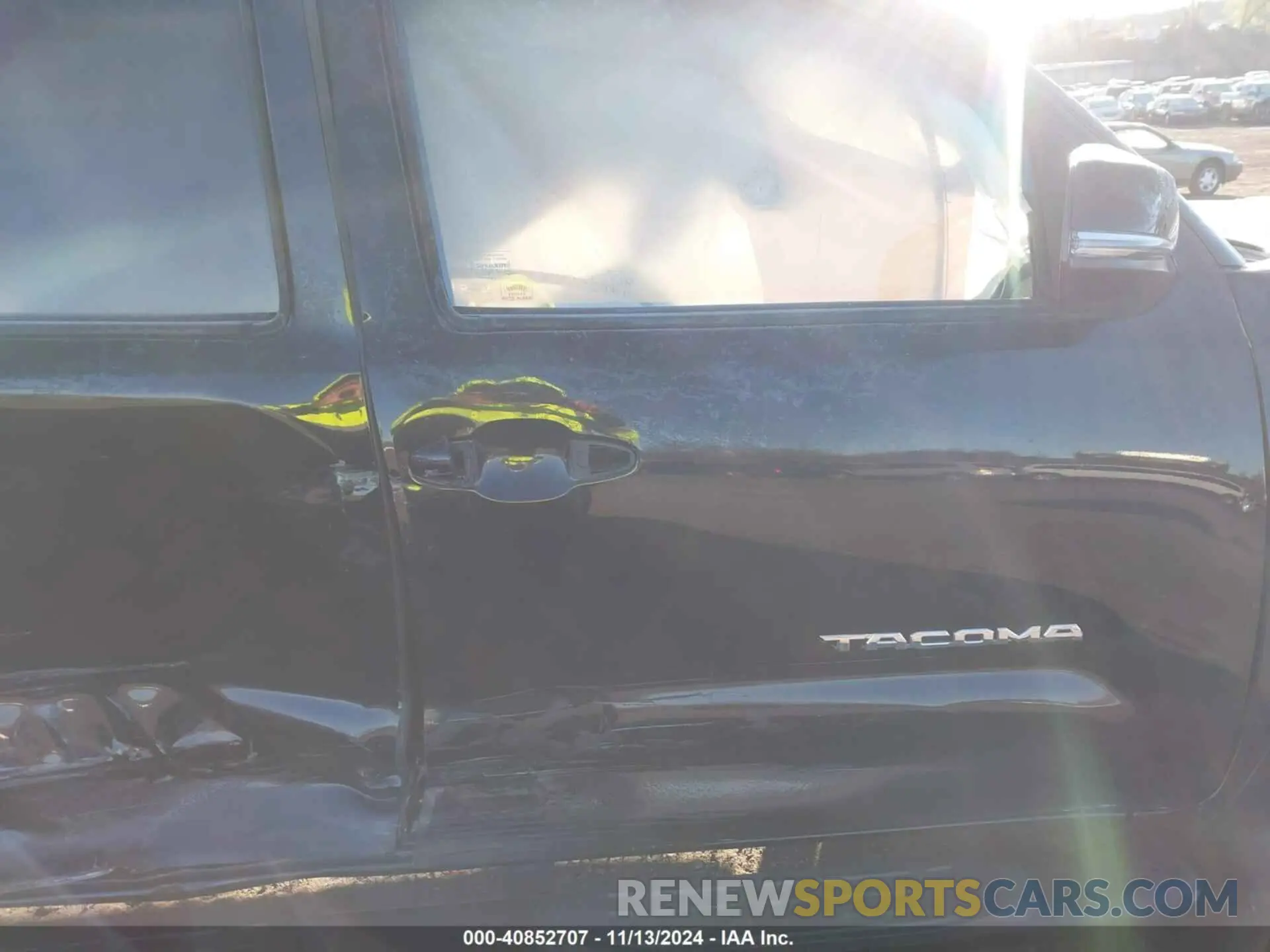5 Photograph of a damaged car 3TMCZ5ANXKM266975 TOYOTA TACOMA 2019