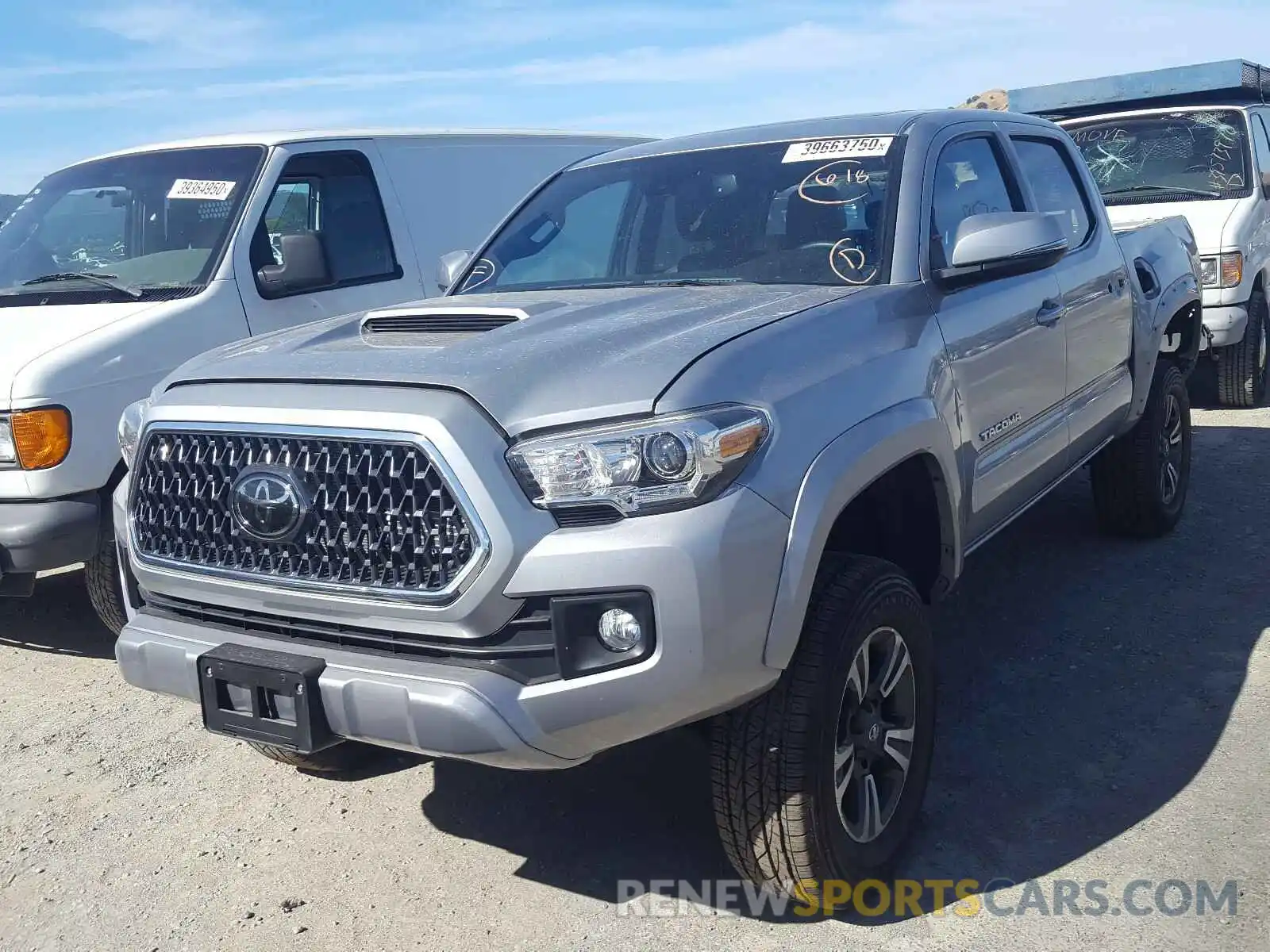 2 Photograph of a damaged car 3TMCZ5ANXKM269701 TOYOTA TACOMA 2019