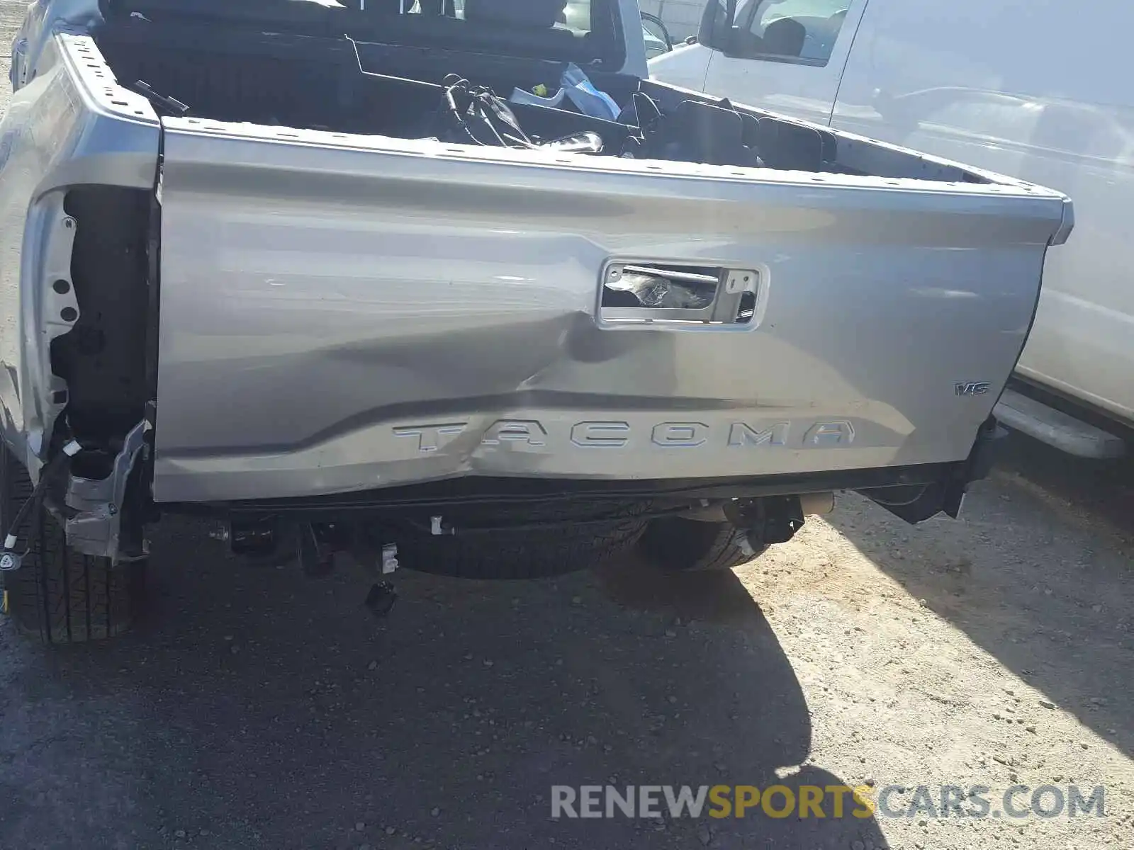 9 Photograph of a damaged car 3TMCZ5ANXKM269701 TOYOTA TACOMA 2019