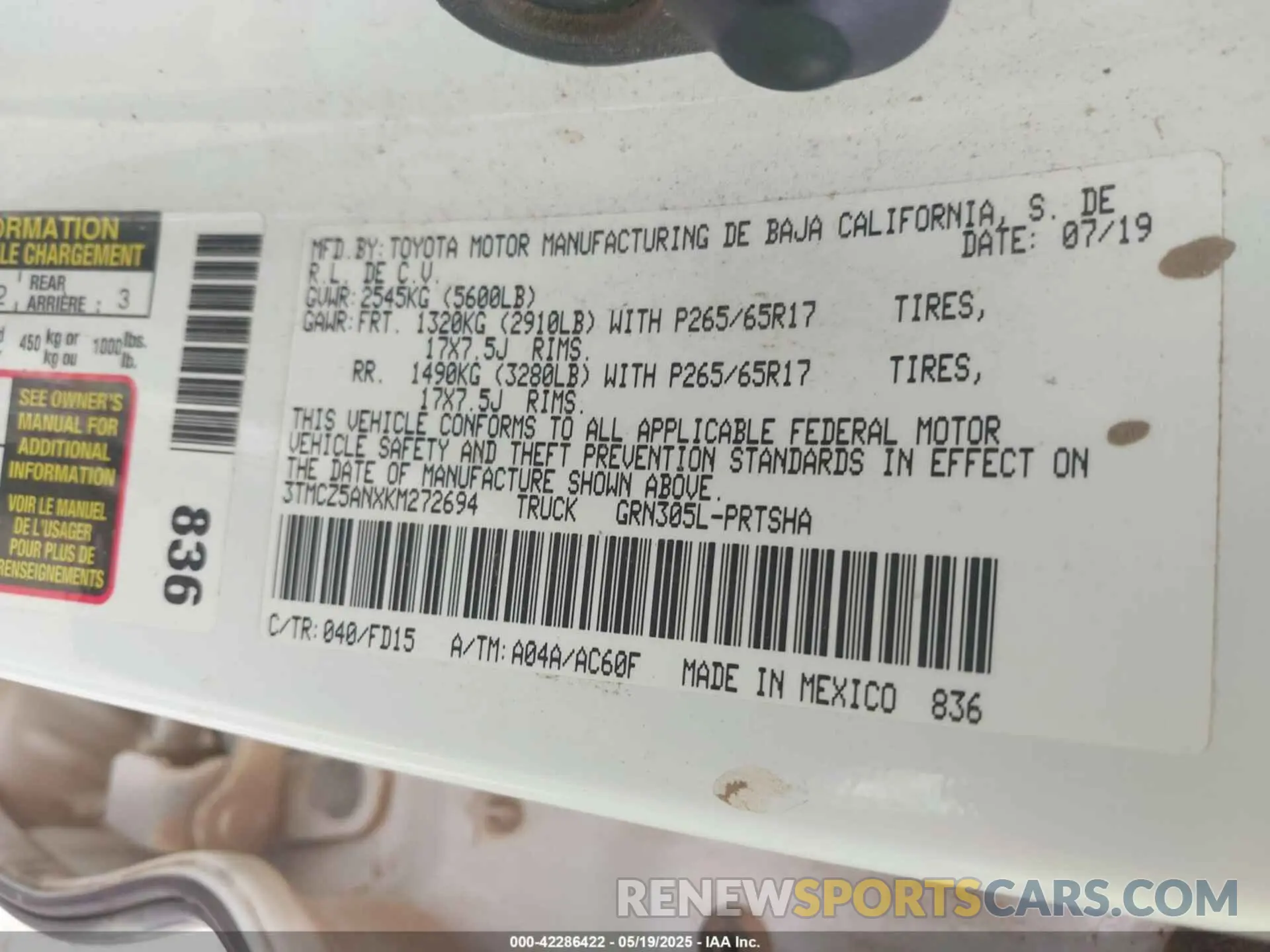 9 Photograph of a damaged car 3TMCZ5ANXKM272694 TOYOTA TACOMA 2019