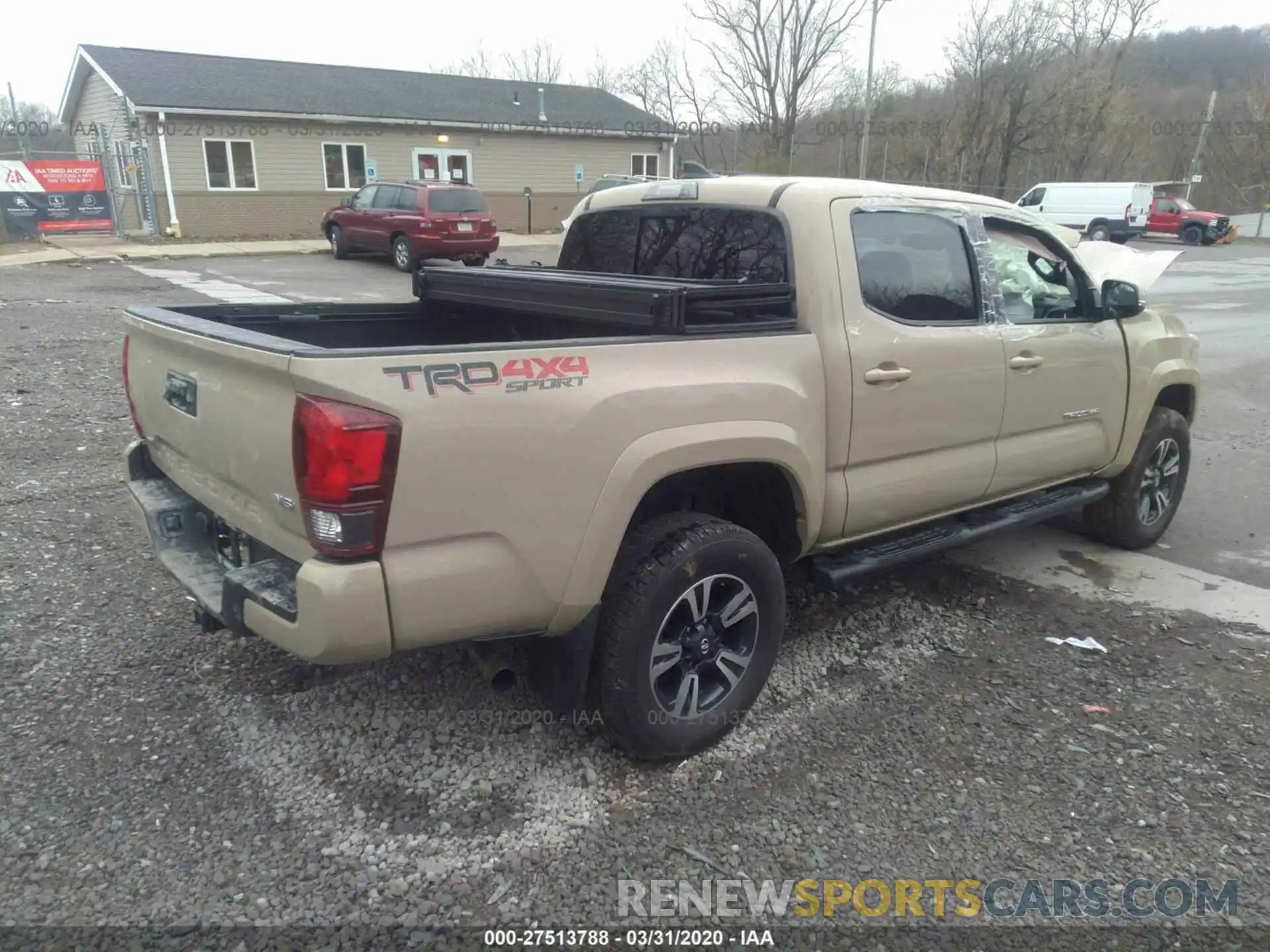 4 Photograph of a damaged car 3TMCZ5ANXKM275806 TOYOTA TACOMA 2019