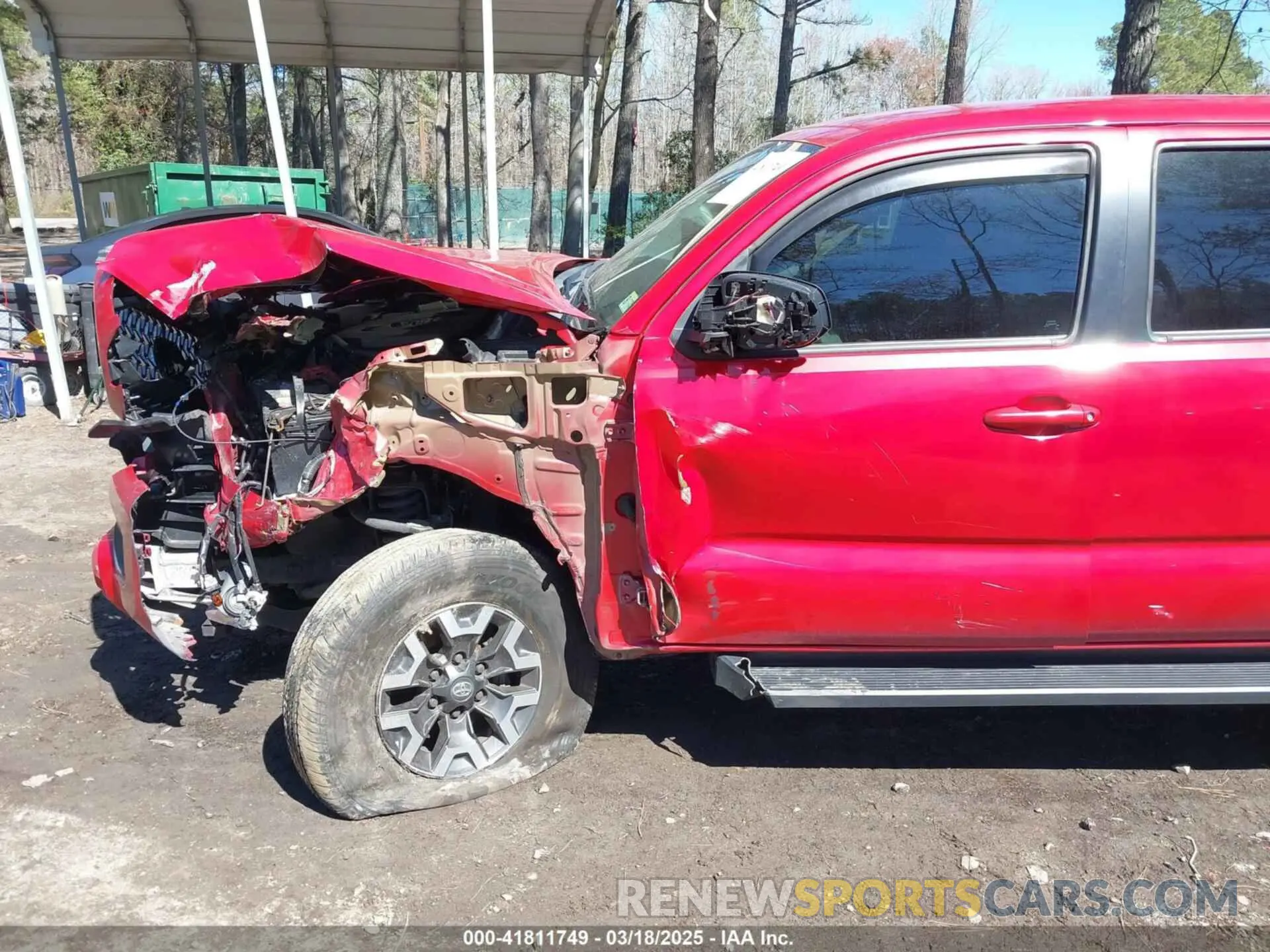 16 Photograph of a damaged car 3TMCZ5ANXKM279726 TOYOTA TACOMA 2019