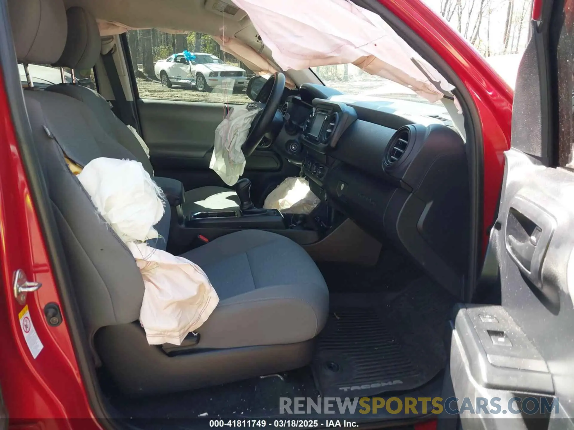 5 Photograph of a damaged car 3TMCZ5ANXKM279726 TOYOTA TACOMA 2019
