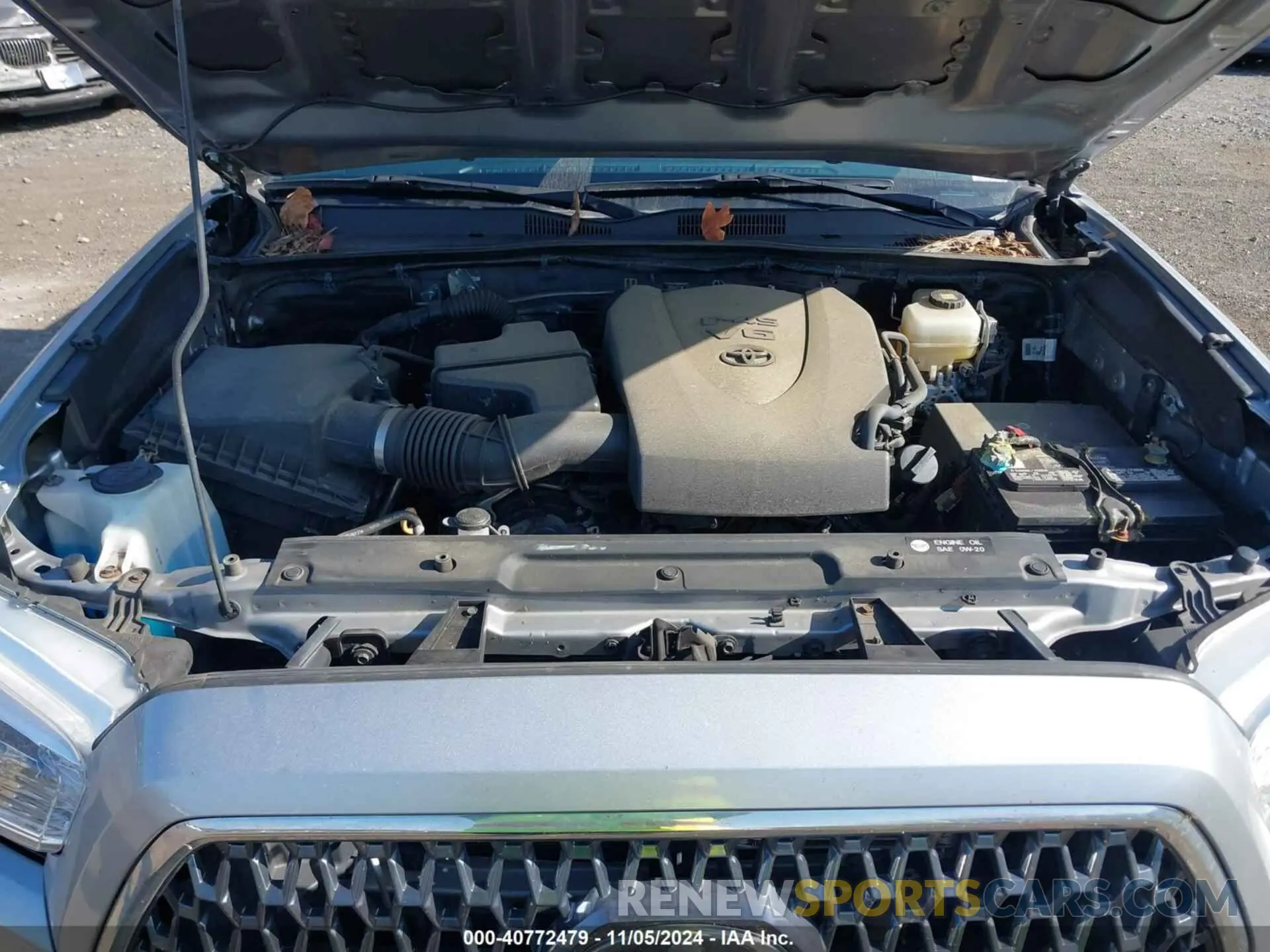 10 Photograph of a damaged car 3TMCZ5ANXKM282044 TOYOTA TACOMA 2019