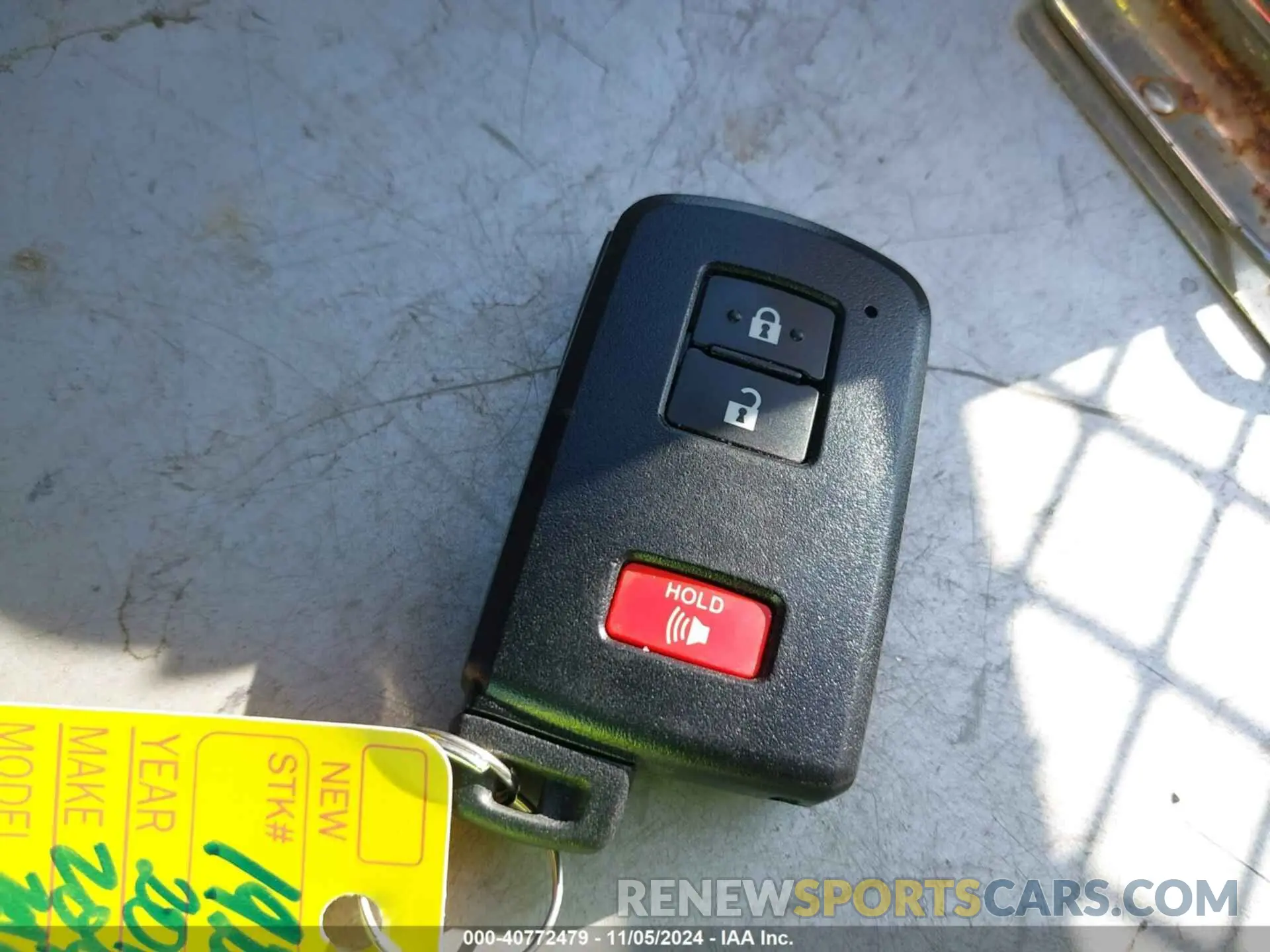 11 Photograph of a damaged car 3TMCZ5ANXKM282044 TOYOTA TACOMA 2019