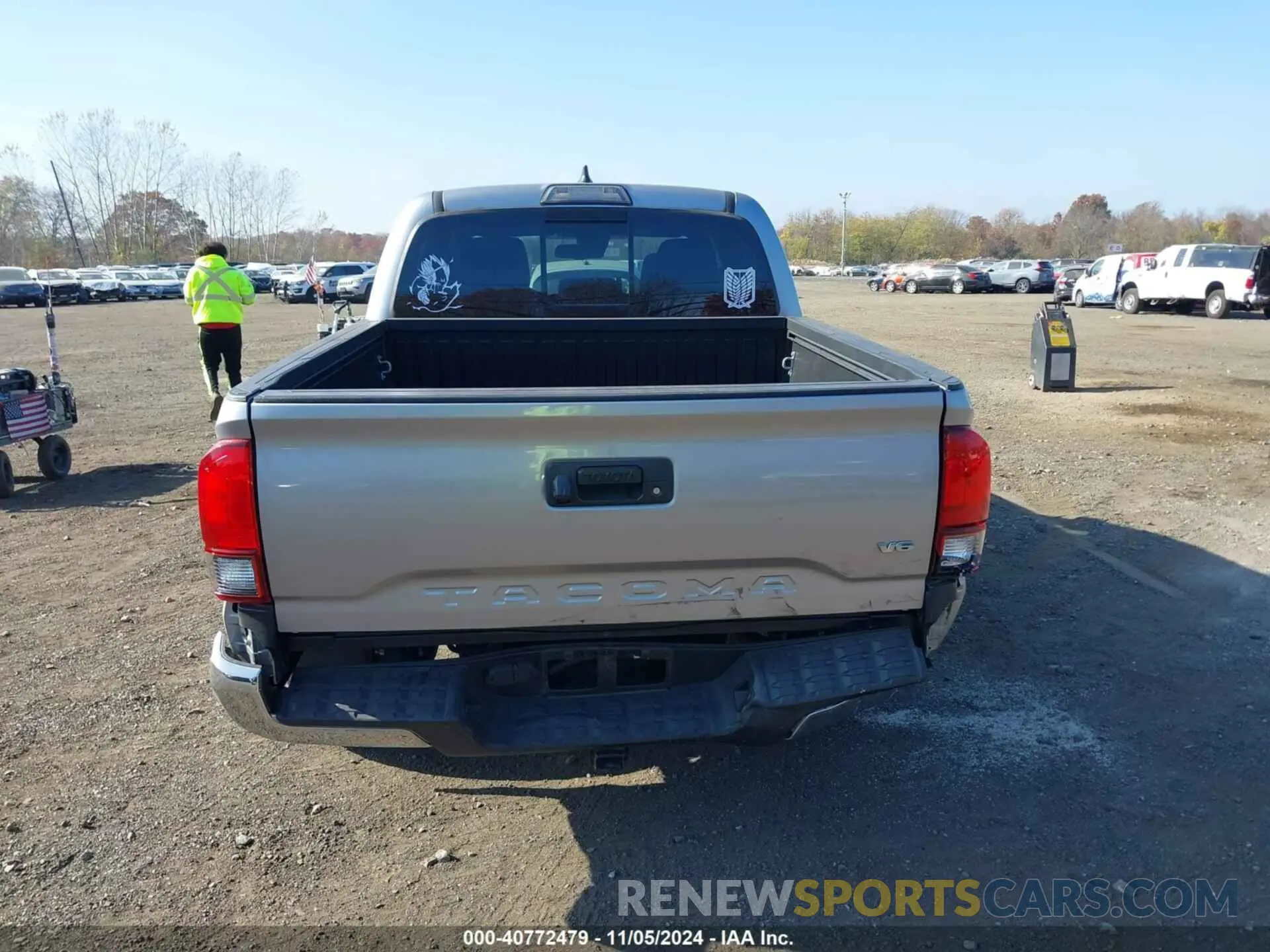 16 Photograph of a damaged car 3TMCZ5ANXKM282044 TOYOTA TACOMA 2019