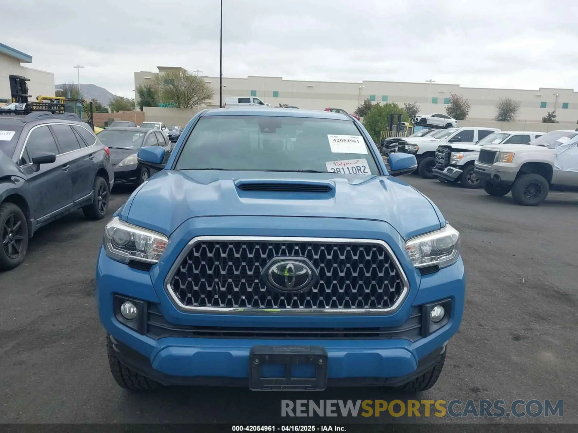 12 Photograph of a damaged car 3TMDZ5BN0KM059191 TOYOTA TACOMA 2019