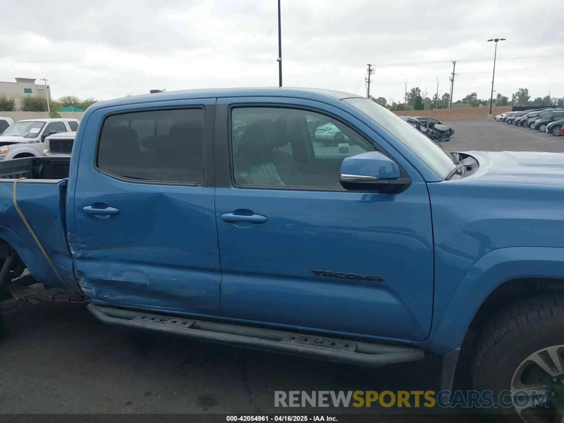 13 Photograph of a damaged car 3TMDZ5BN0KM059191 TOYOTA TACOMA 2019