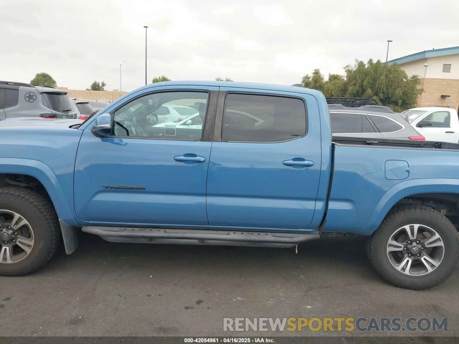 14 Photograph of a damaged car 3TMDZ5BN0KM059191 TOYOTA TACOMA 2019