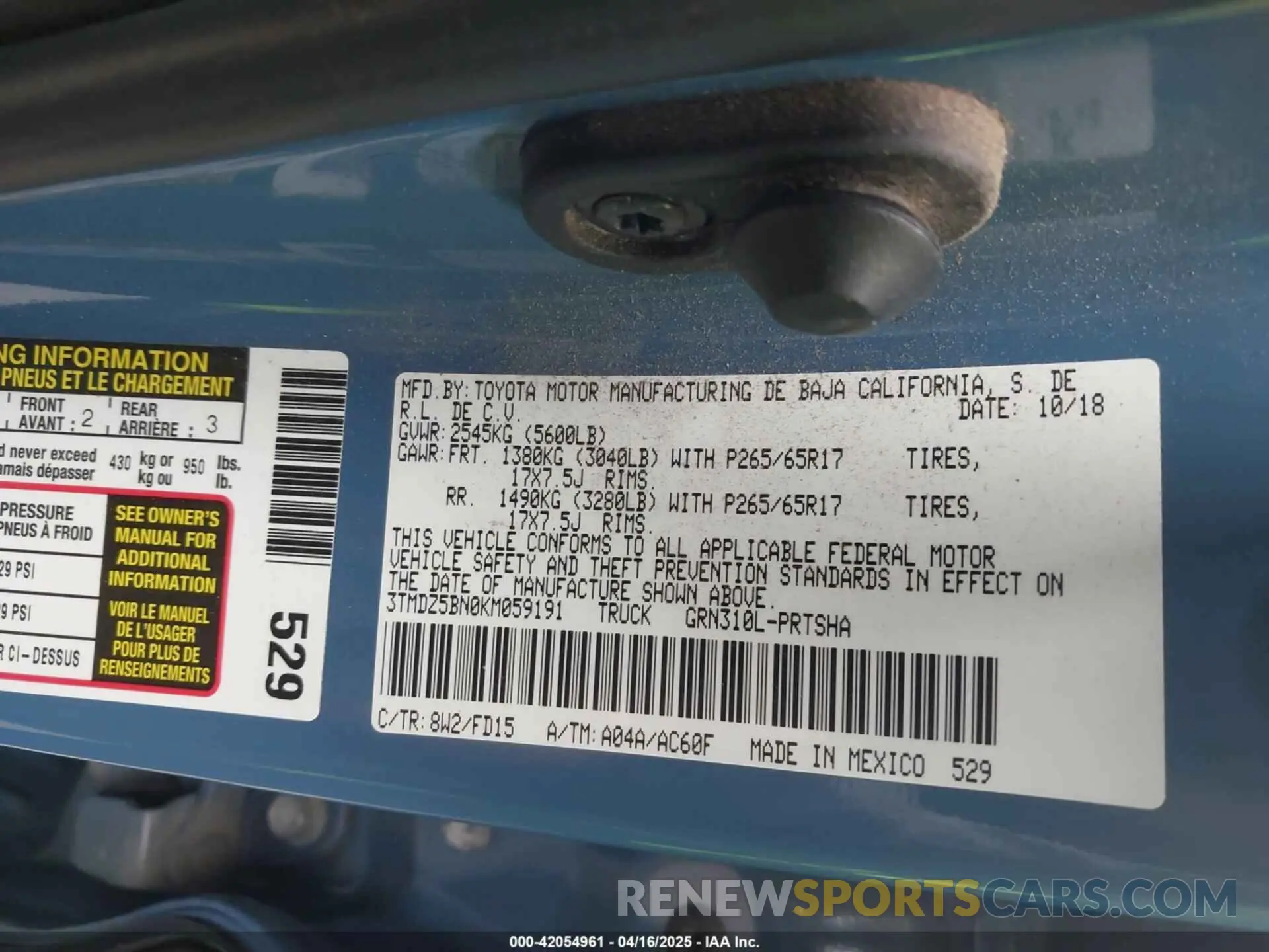 9 Photograph of a damaged car 3TMDZ5BN0KM059191 TOYOTA TACOMA 2019