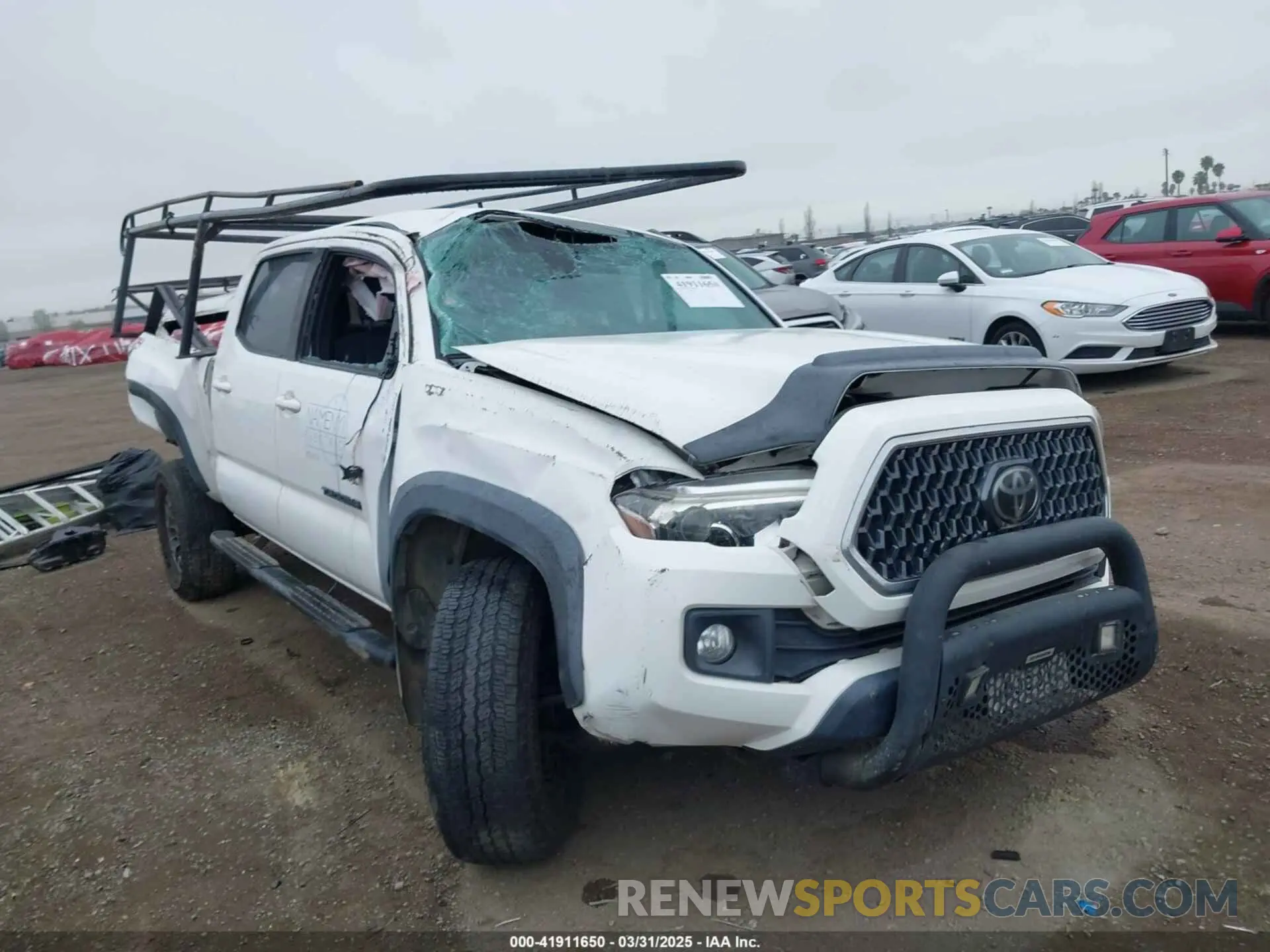 1 Photograph of a damaged car 3TMDZ5BN0KM069526 TOYOTA TACOMA 2019