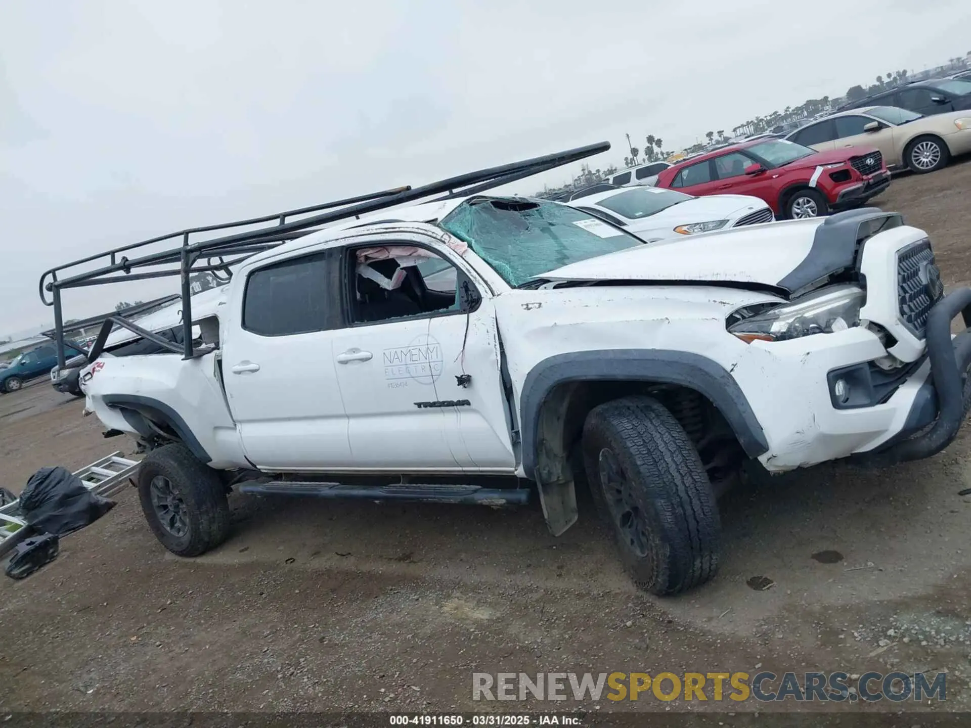 13 Photograph of a damaged car 3TMDZ5BN0KM069526 TOYOTA TACOMA 2019