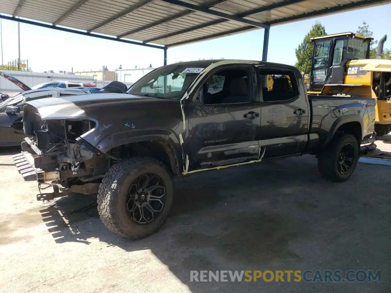 1 Photograph of a damaged car 3TMDZ5BN0KM076833 TOYOTA TACOMA 2019