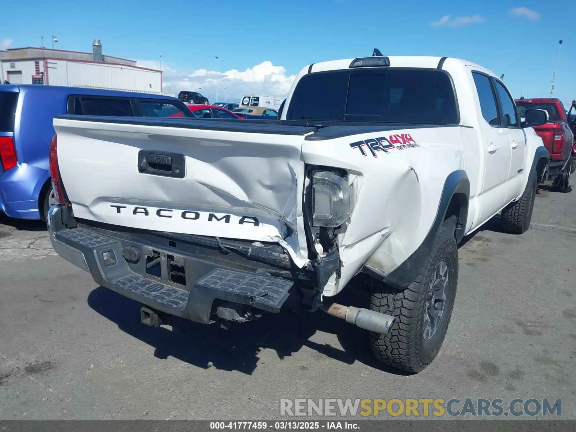 4 Photograph of a damaged car 3TMDZ5BN1KM055778 TOYOTA TACOMA 2019