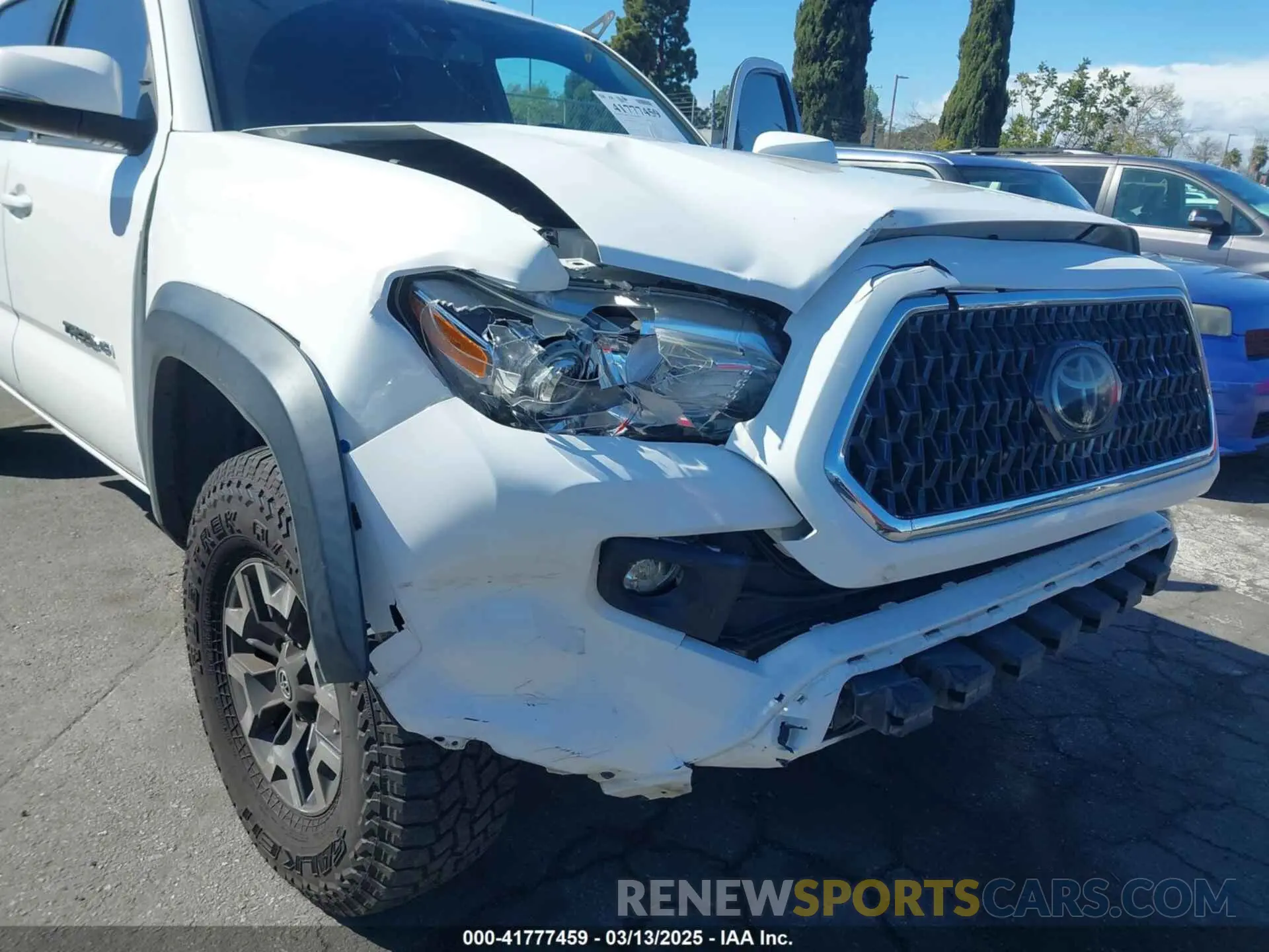 6 Photograph of a damaged car 3TMDZ5BN1KM055778 TOYOTA TACOMA 2019