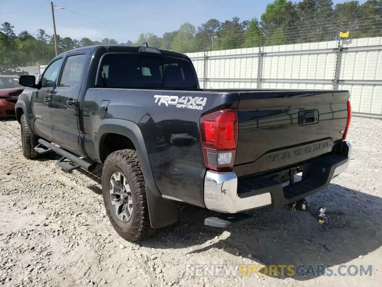 3 Photograph of a damaged car 3TMDZ5BN1KM057563 TOYOTA TACOMA 2019