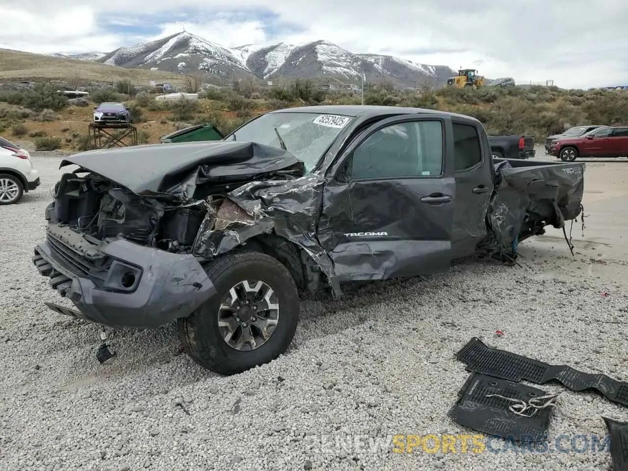 1 Photograph of a damaged car 3TMDZ5BN1KM057823 TOYOTA TACOMA 2019