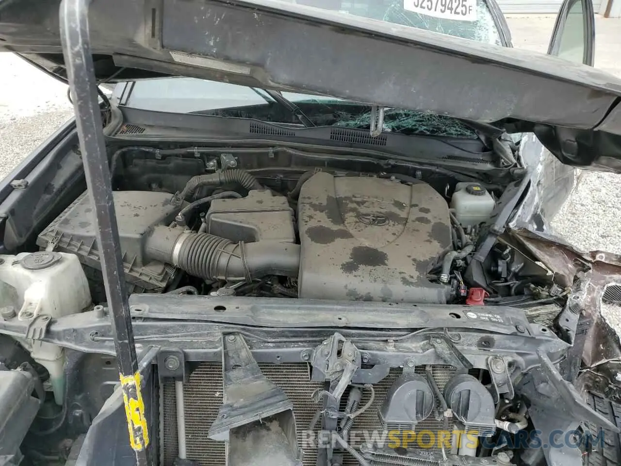 13 Photograph of a damaged car 3TMDZ5BN1KM057823 TOYOTA TACOMA 2019