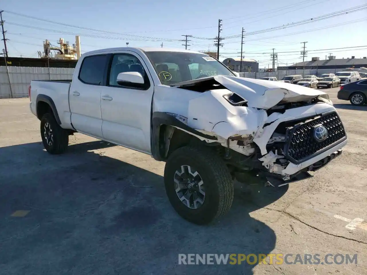 1 Photograph of a damaged car 3TMDZ5BN1KM060608 TOYOTA TACOMA 2019