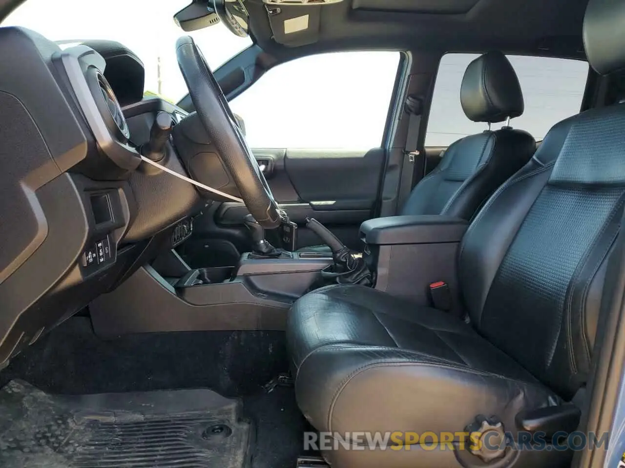 7 Photograph of a damaged car 3TMDZ5BN2KM057457 TOYOTA TACOMA 2019