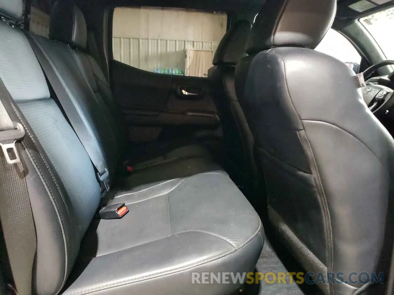 10 Photograph of a damaged car 3TMDZ5BN3KM062134 TOYOTA TACOMA 2019