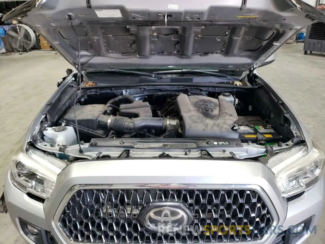 11 Photograph of a damaged car 3TMDZ5BN3KM062134 TOYOTA TACOMA 2019