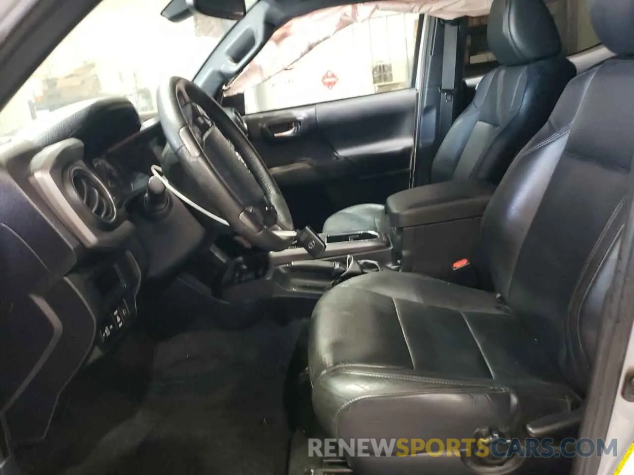 7 Photograph of a damaged car 3TMDZ5BN3KM062134 TOYOTA TACOMA 2019