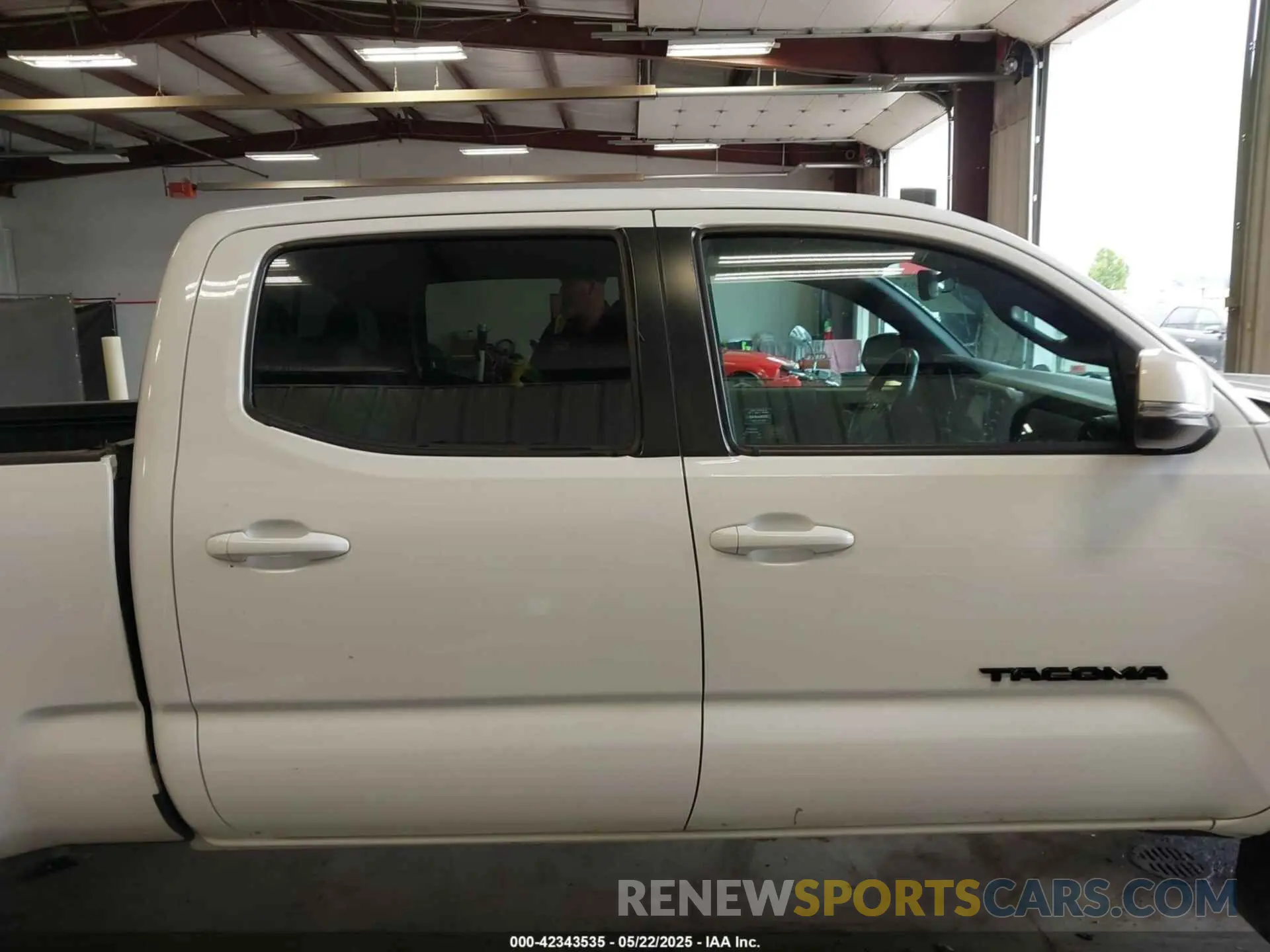 13 Photograph of a damaged car 3TMDZ5BN3KM071352 TOYOTA TACOMA 2019