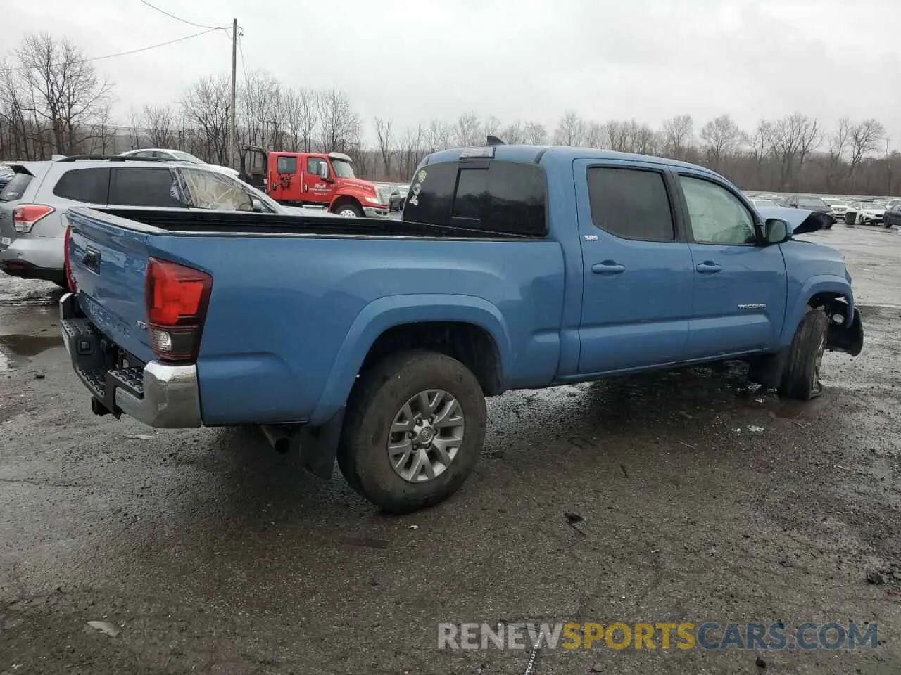 3 Photograph of a damaged car 3TMDZ5BN4KM060442 TOYOTA TACOMA 2019