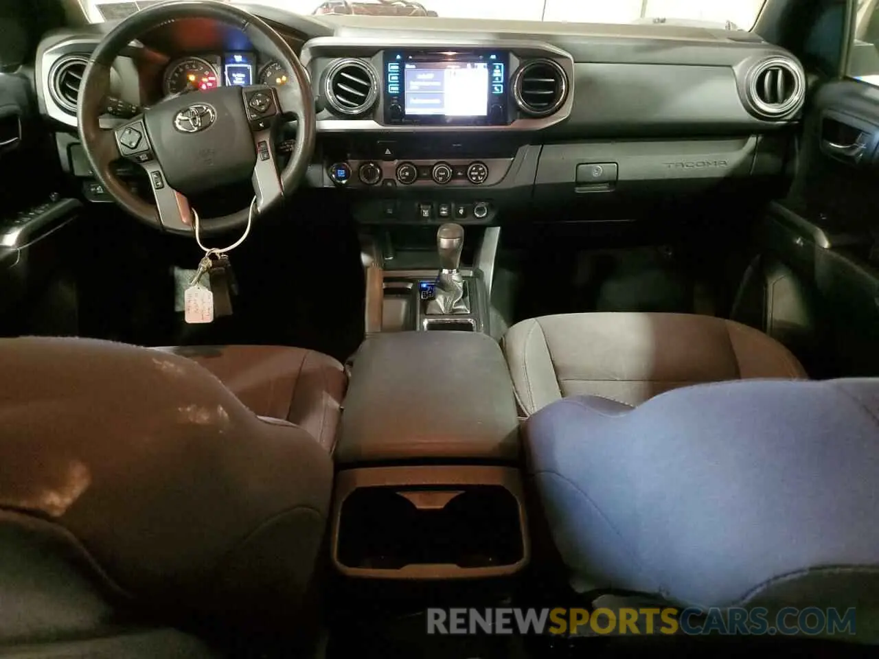 8 Photograph of a damaged car 3TMDZ5BN4KM063132 TOYOTA TACOMA 2019