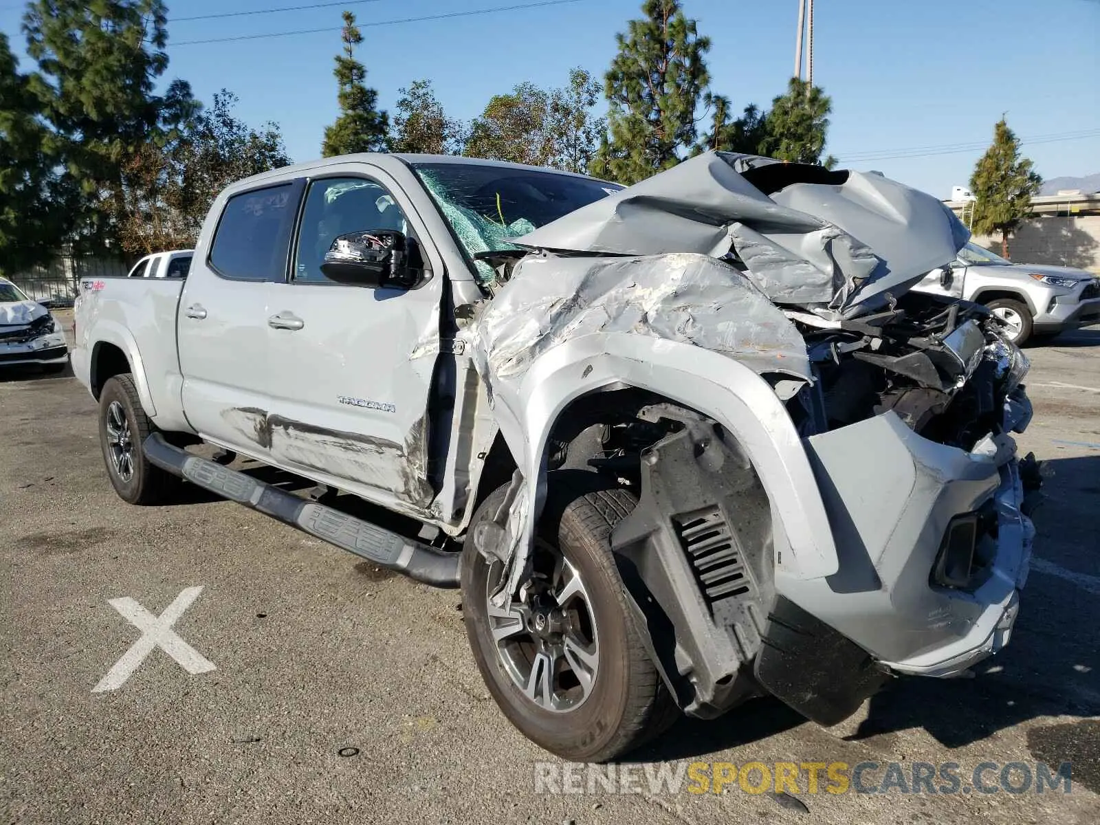 1 Photograph of a damaged car 3TMDZ5BN4KM065348 TOYOTA TACOMA 2019