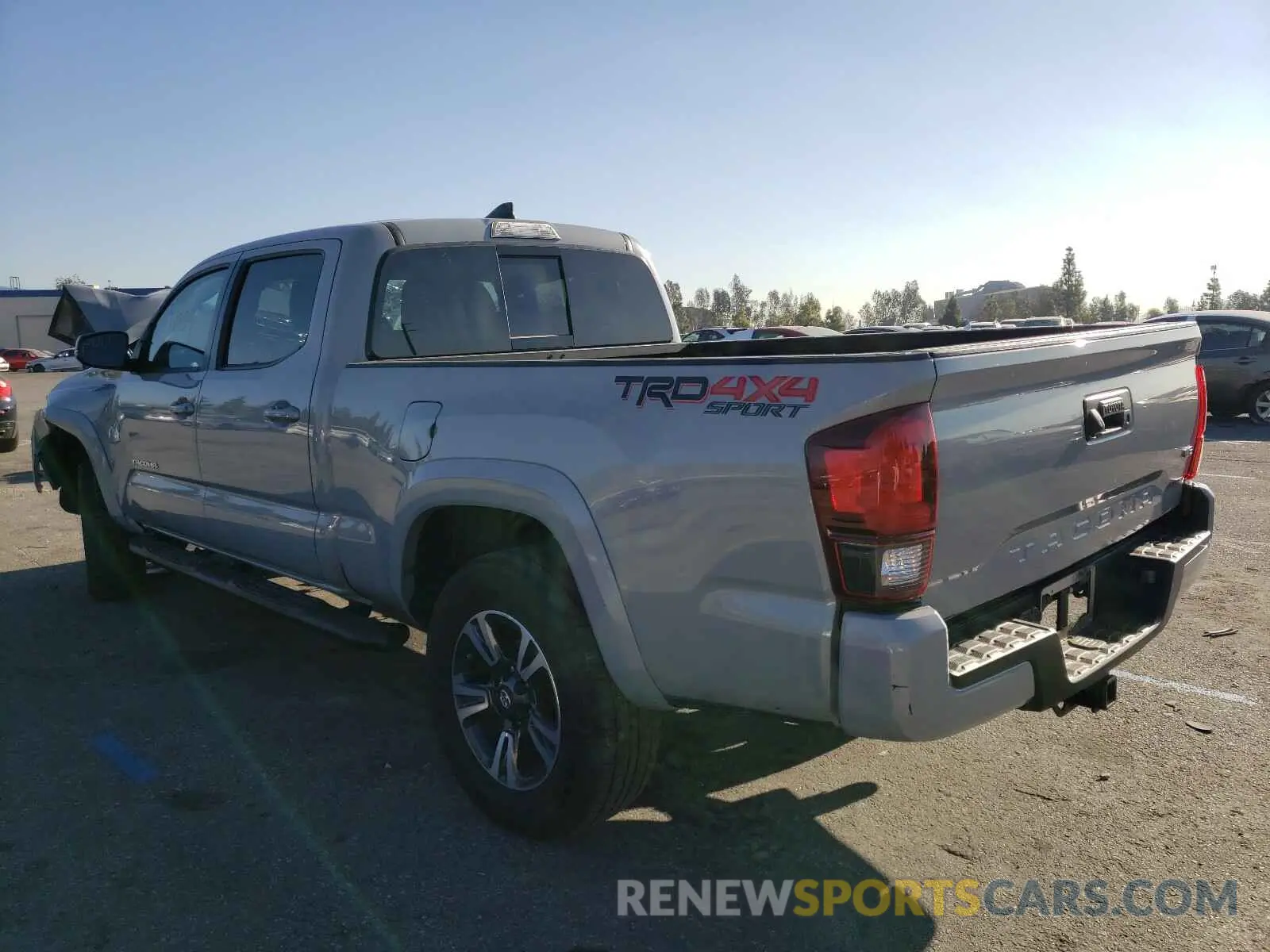 3 Photograph of a damaged car 3TMDZ5BN4KM065348 TOYOTA TACOMA 2019