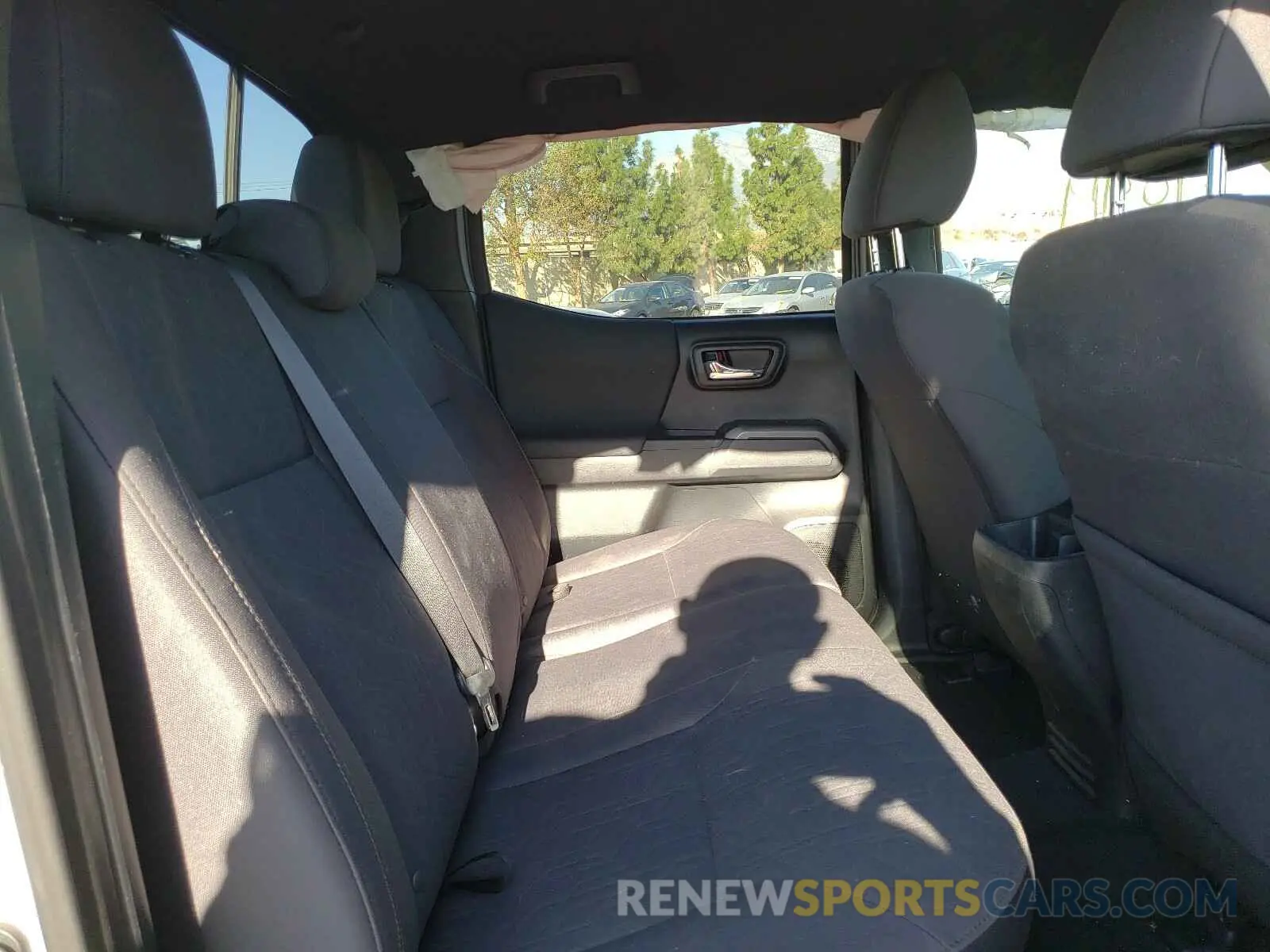6 Photograph of a damaged car 3TMDZ5BN4KM065348 TOYOTA TACOMA 2019