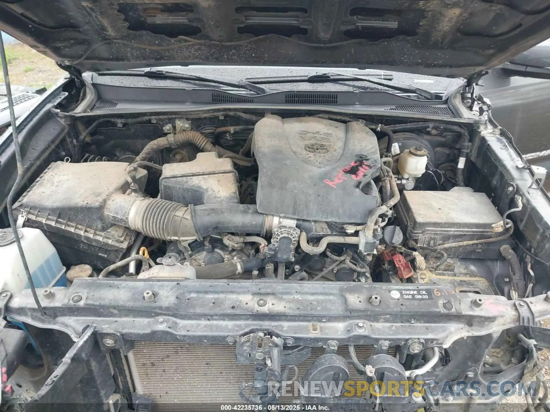 10 Photograph of a damaged car 3TMDZ5BN4KM068671 TOYOTA TACOMA 2019