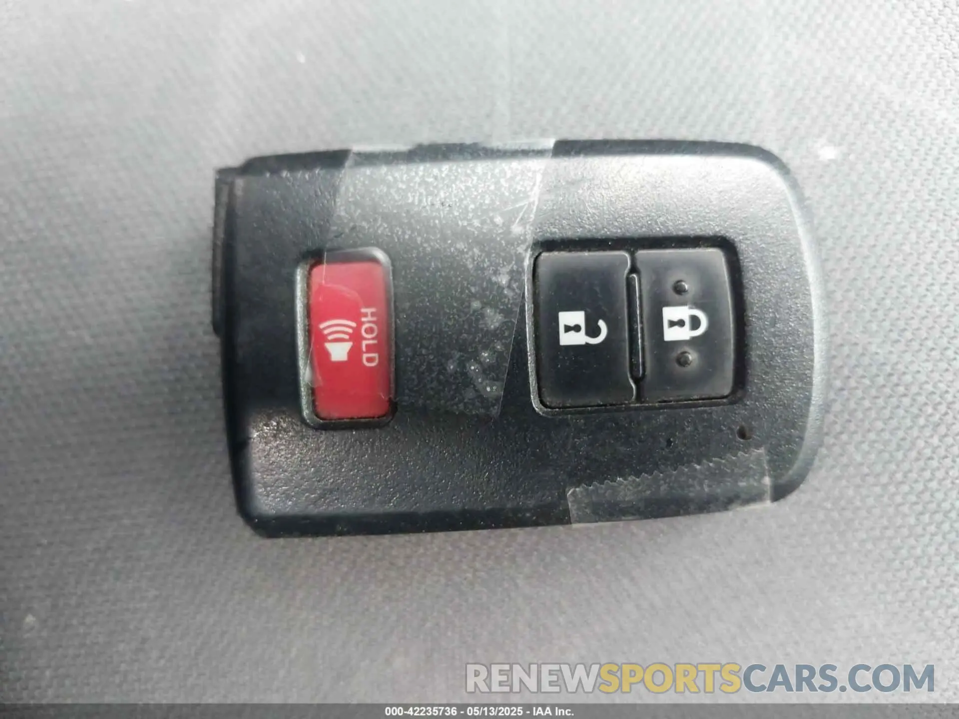 11 Photograph of a damaged car 3TMDZ5BN4KM068671 TOYOTA TACOMA 2019