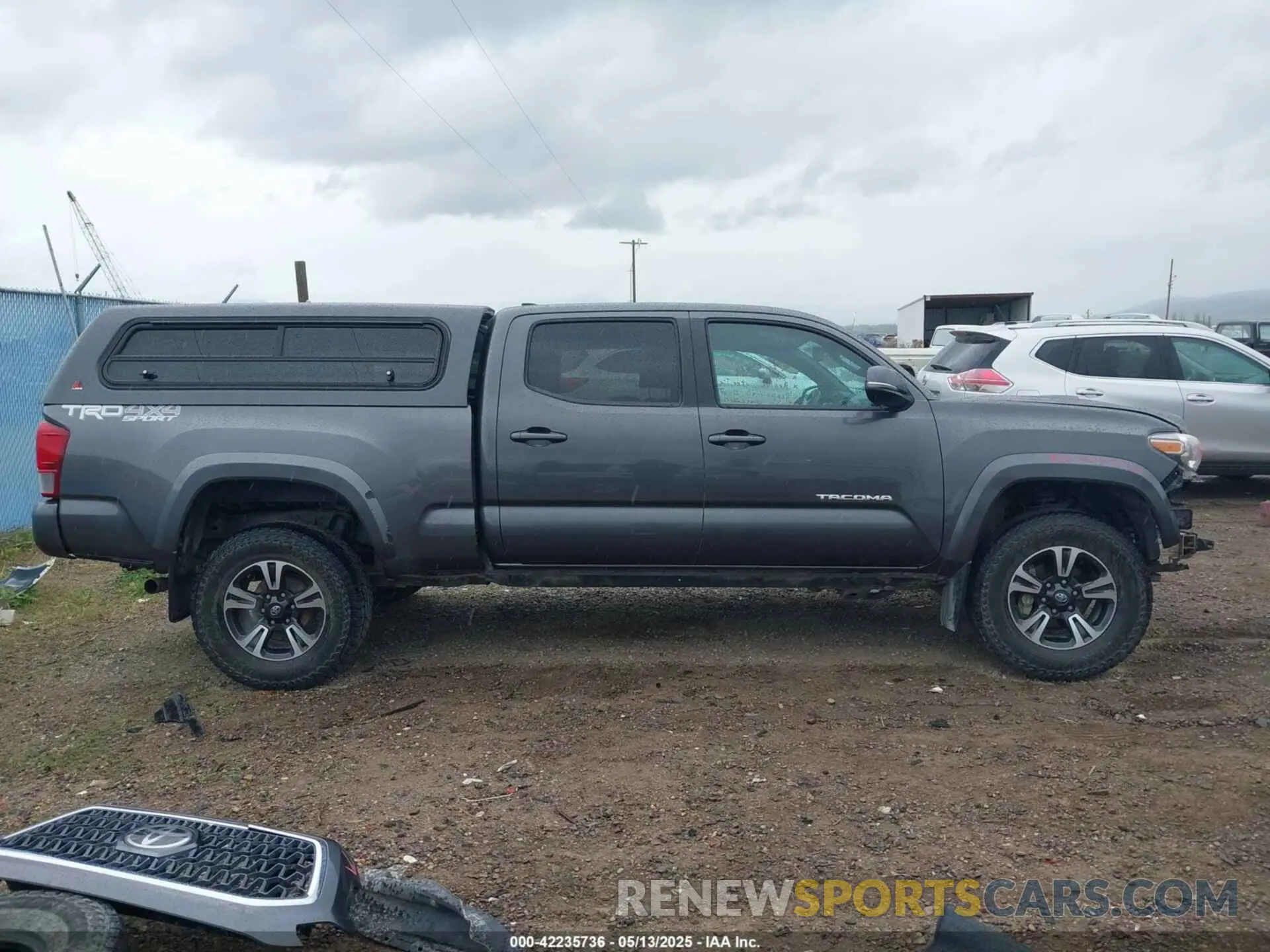 14 Photograph of a damaged car 3TMDZ5BN4KM068671 TOYOTA TACOMA 2019