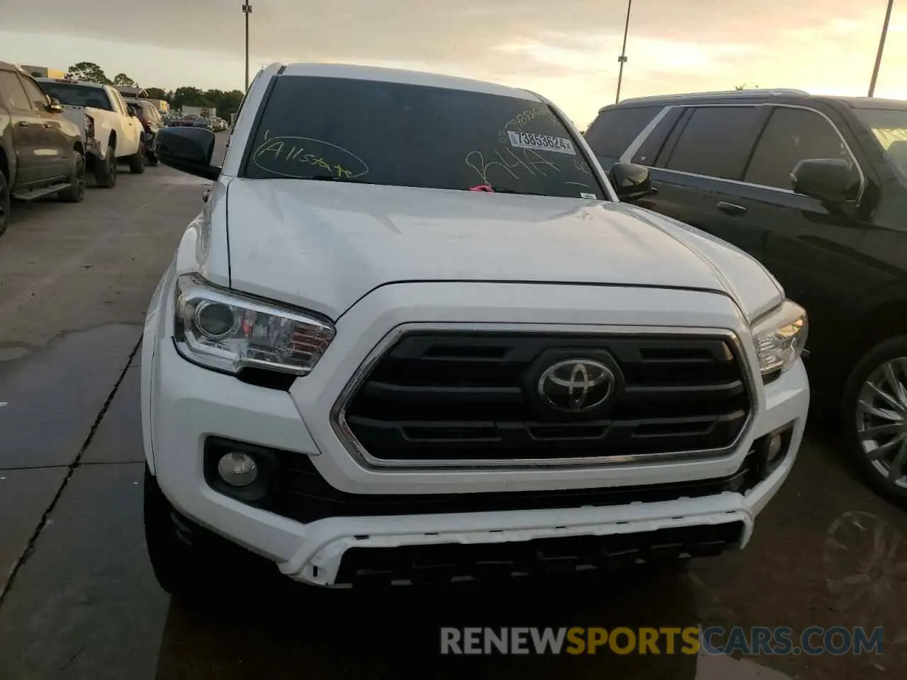 5 Photograph of a damaged car 3TMDZ5BN5KM059266 TOYOTA TACOMA 2019